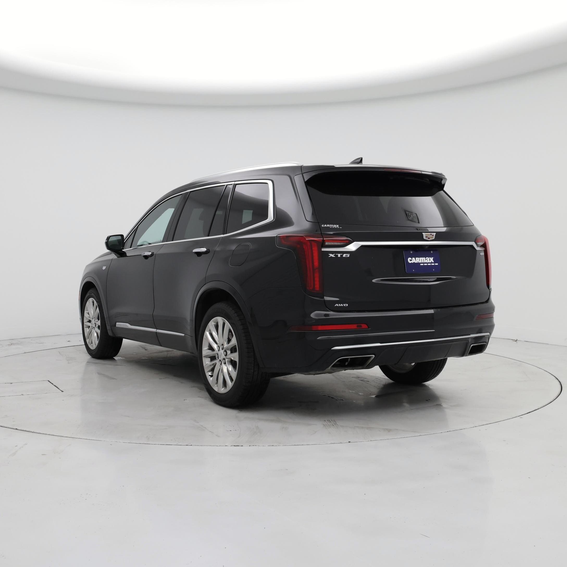 Thumbnail: 2022 Cadillac XT6 - 2