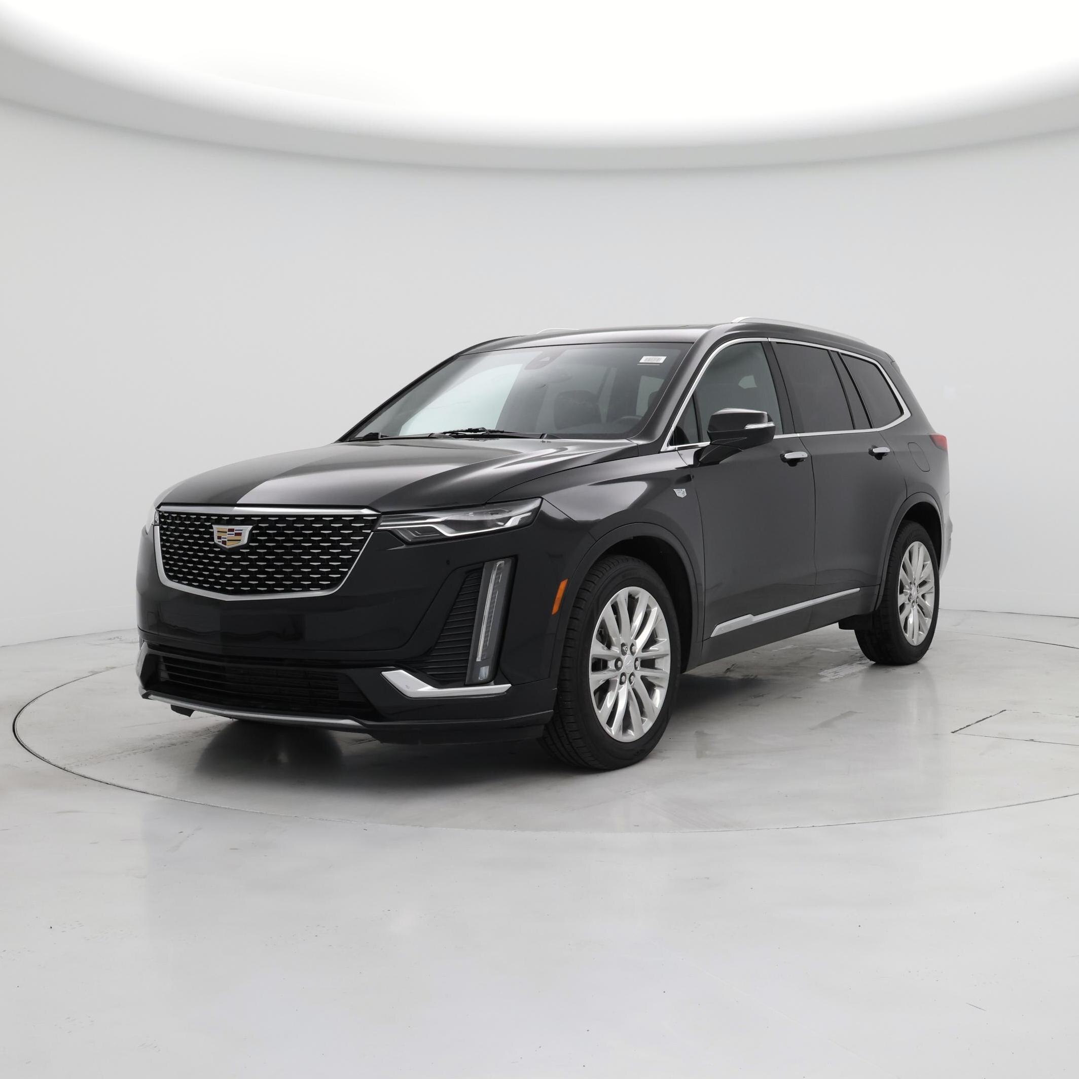 Thumbnail: 2022 Cadillac XT6 - 4