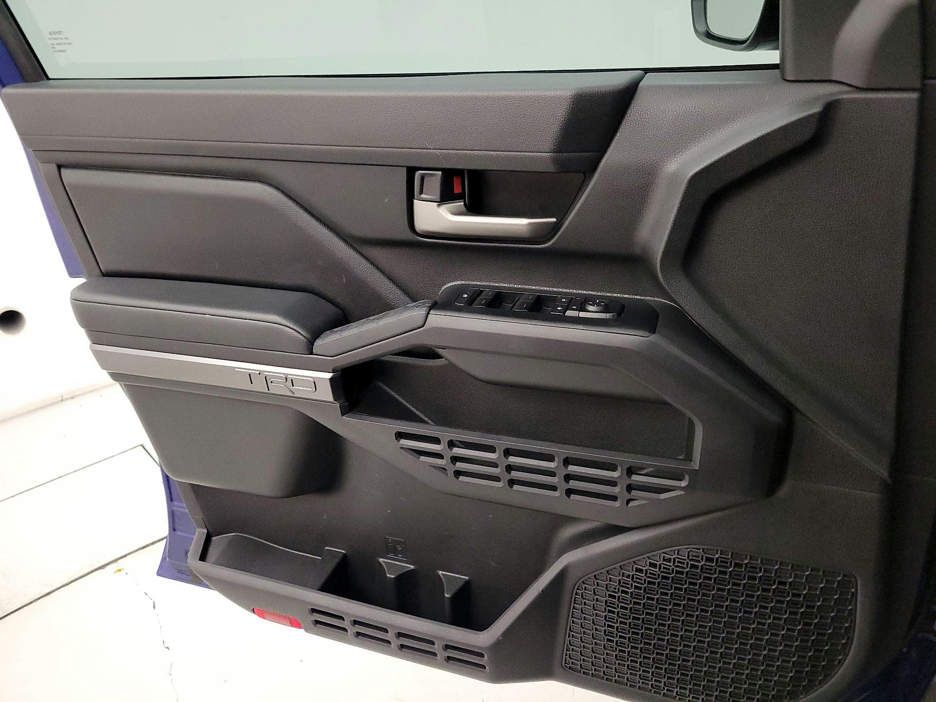 Thumbnail: 2025 Toyota Tacoma - 12