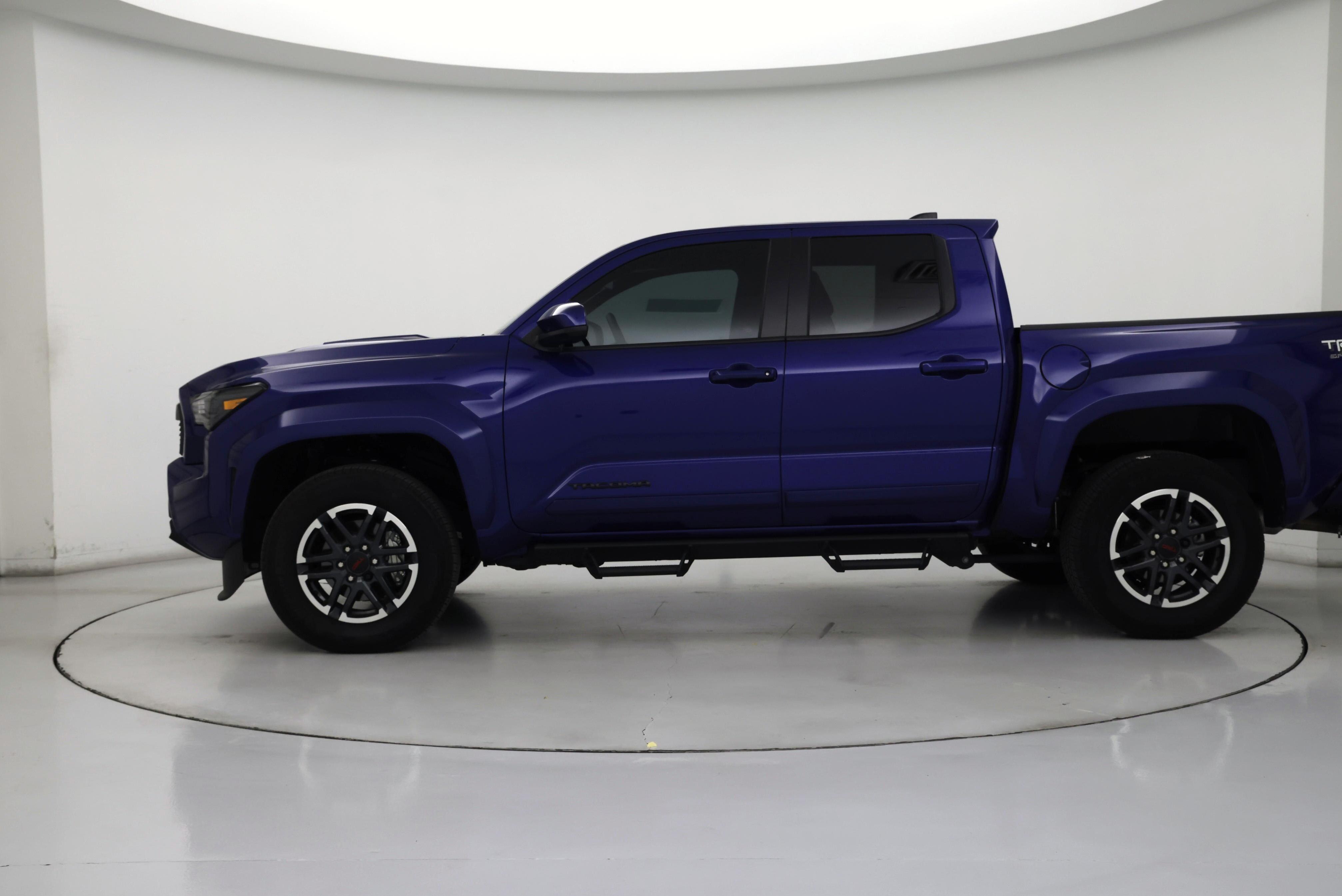 Thumbnail: 2025 Toyota Tacoma - 3