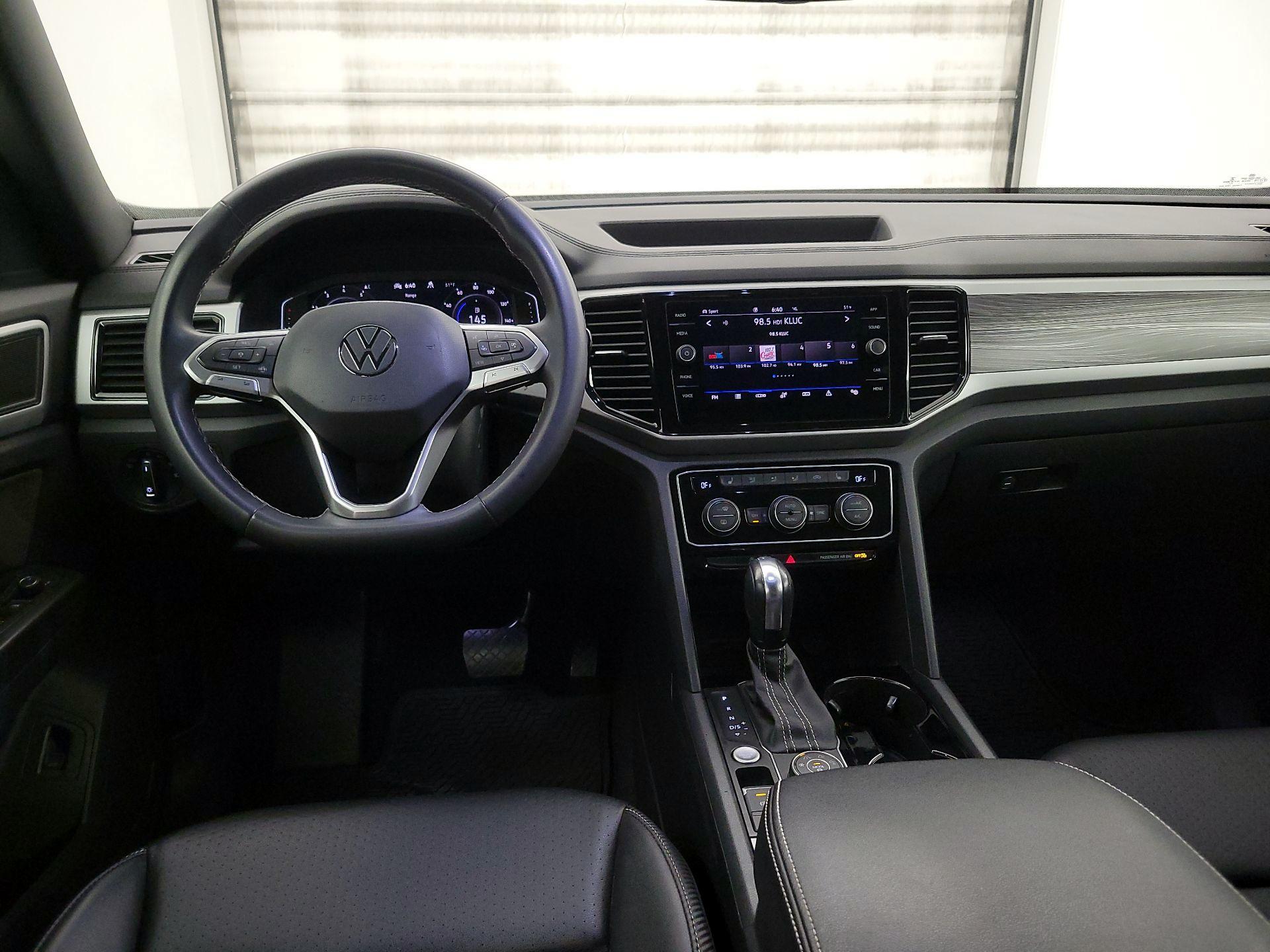 Thumbnail: 2022 Volkswagen Atlas - 9