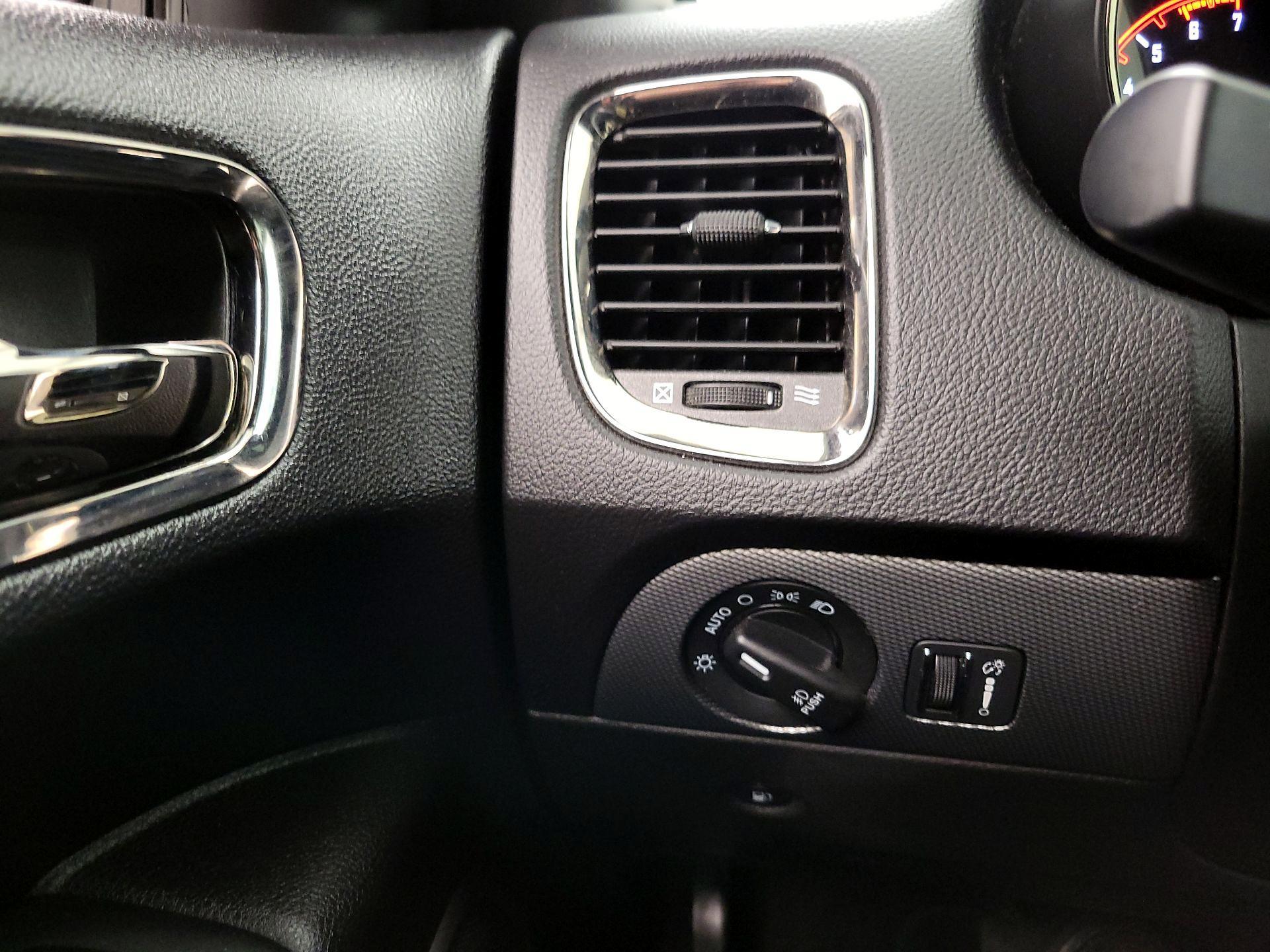 Thumbnail: 2019 Dodge Durango - 13