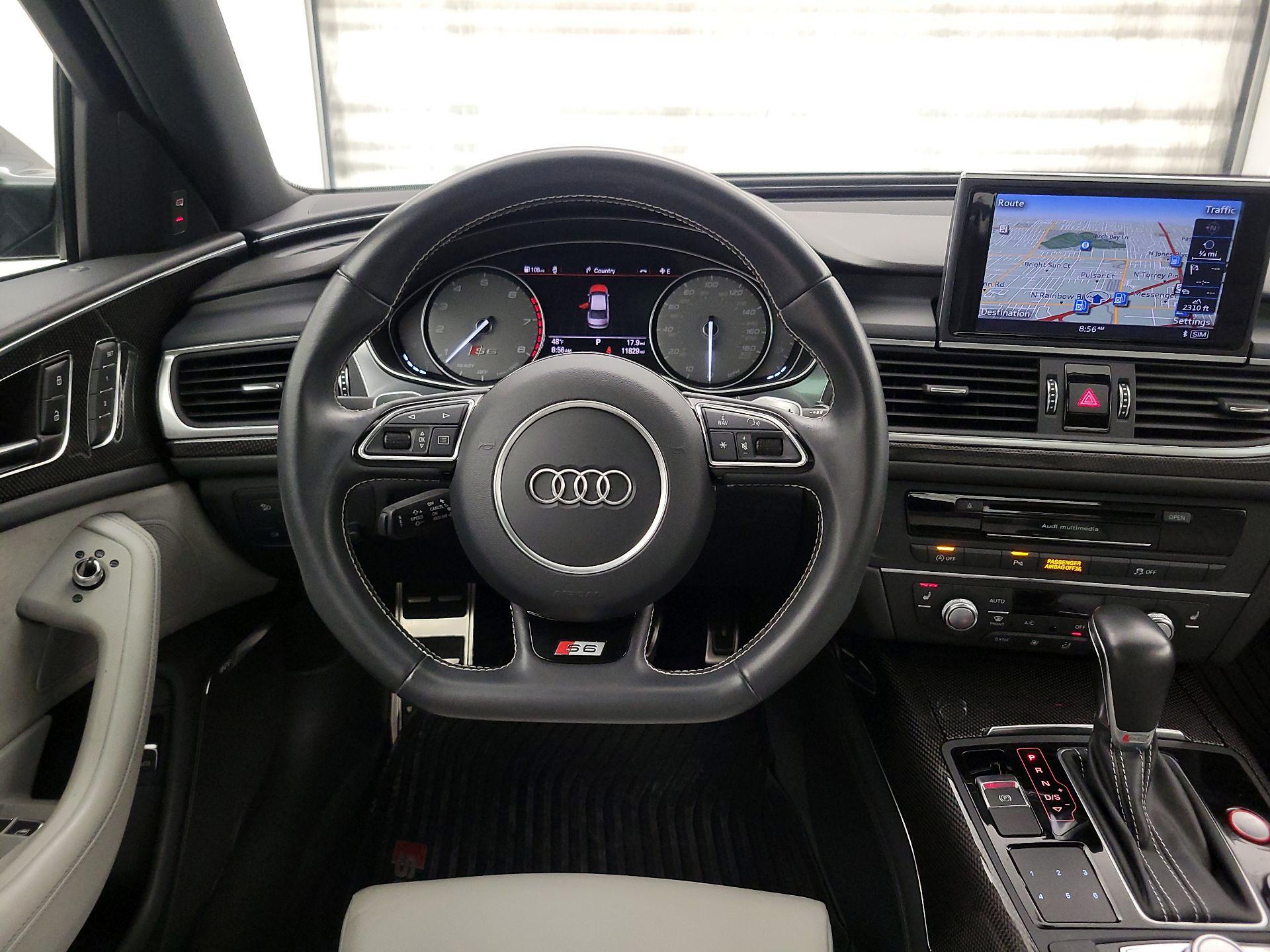 Thumbnail: 2018 Audi S6 - 10