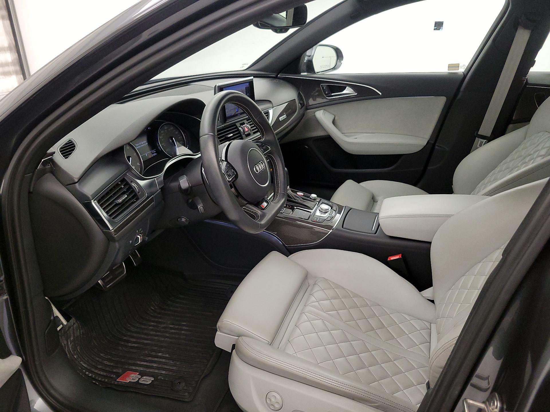 Thumbnail: 2018 Audi S6 - 11