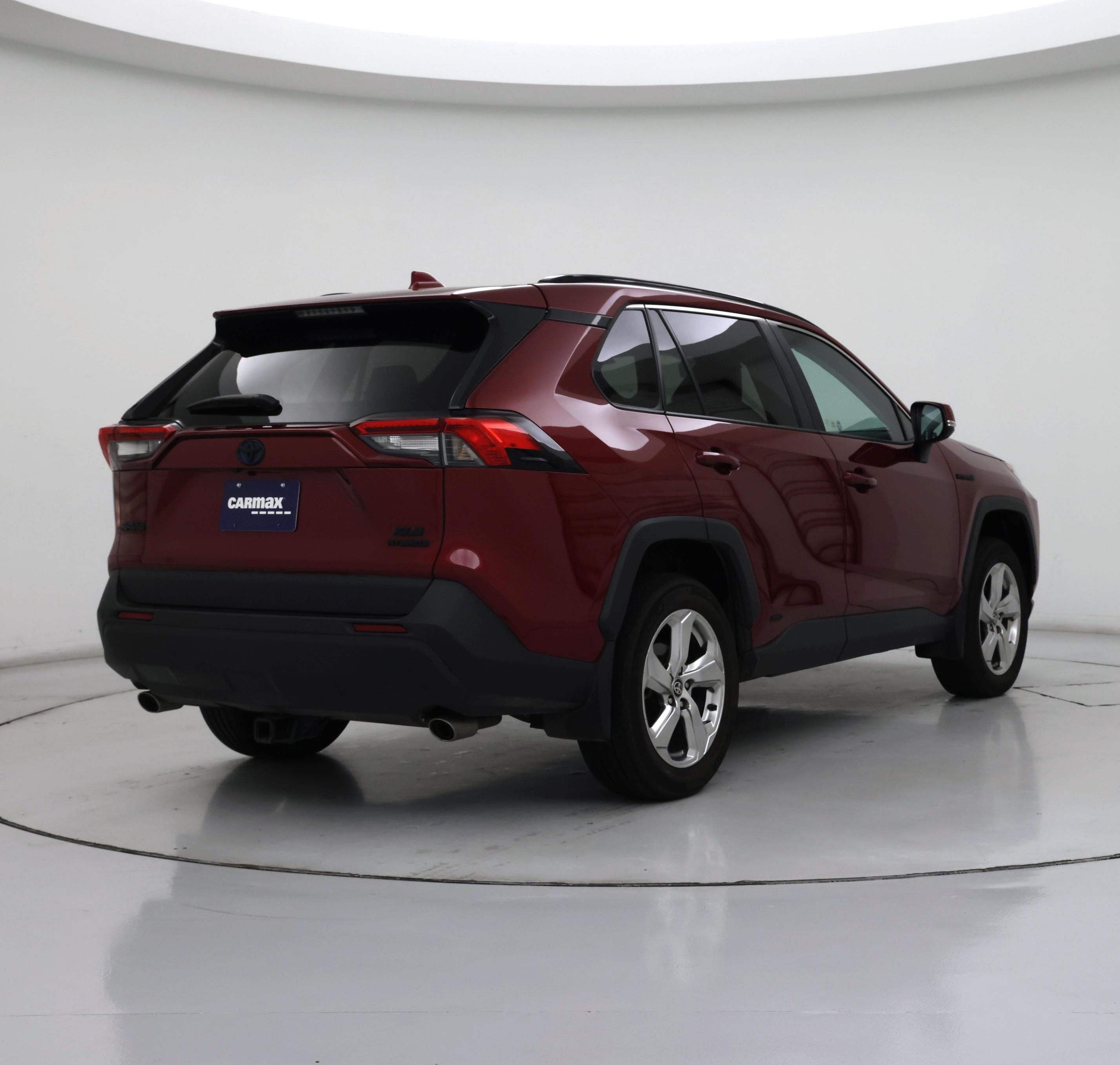 Thumbnail: 2021 Toyota RAV4 - 8