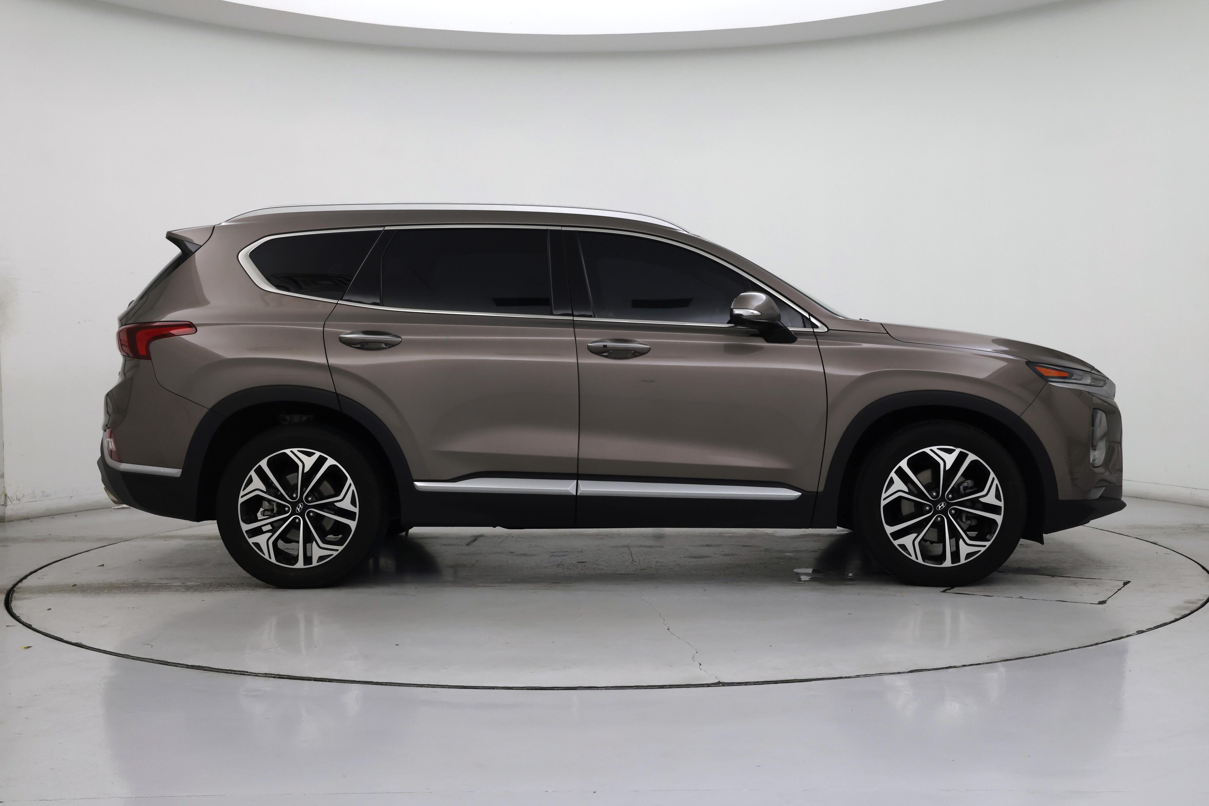 Thumbnail: 2019 Hyundai Santa Fe - 7