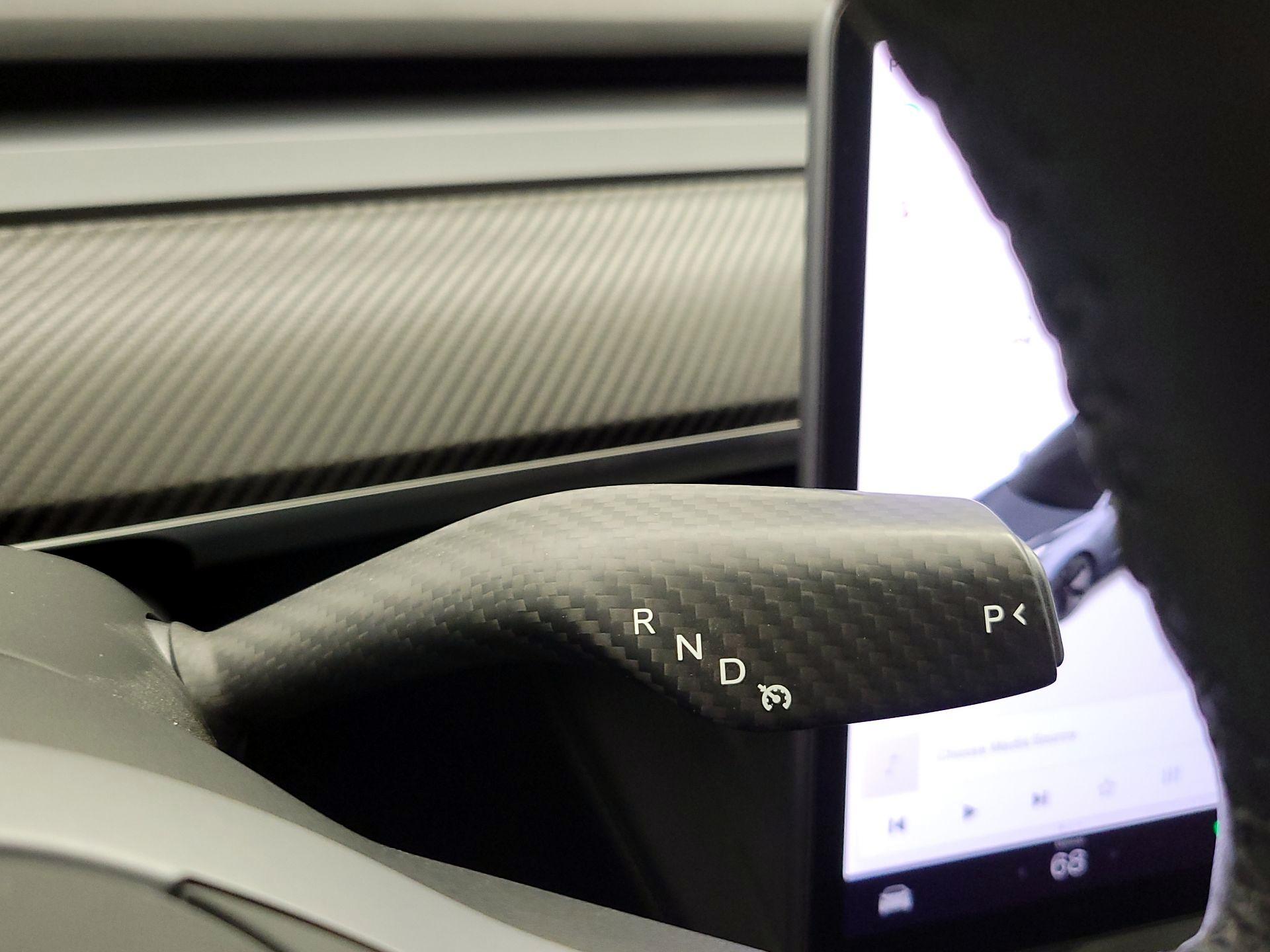 Thumbnail: 2021 Tesla Model 3 - 17