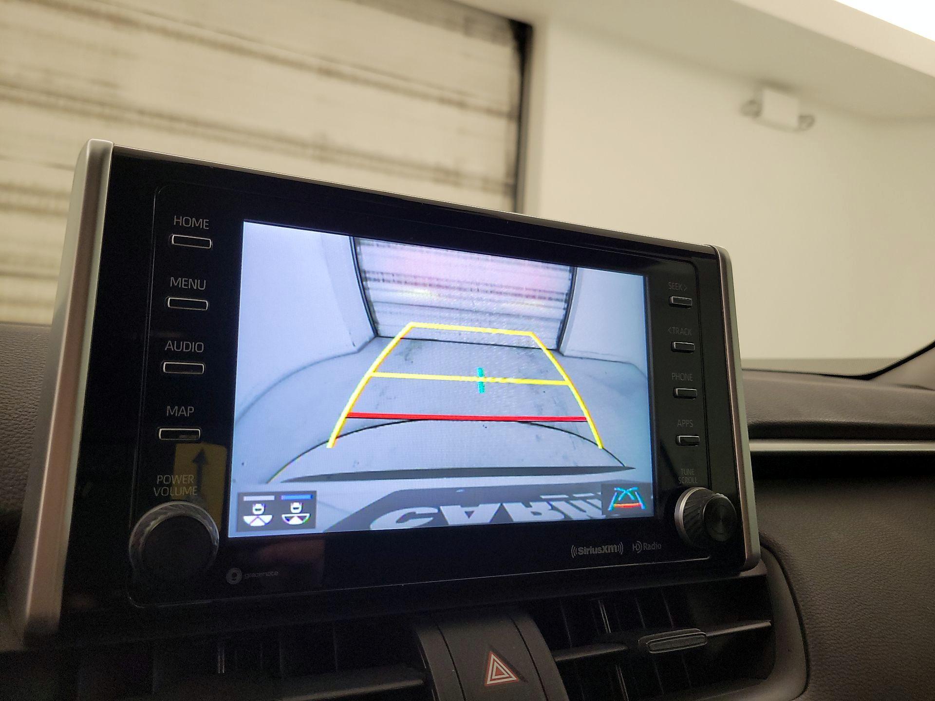 Thumbnail: 2019 Toyota RAV4 - 14