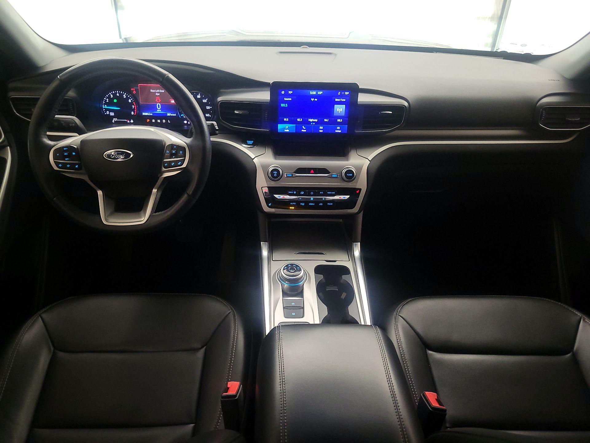 Thumbnail: 2022 Ford Explorer - 9