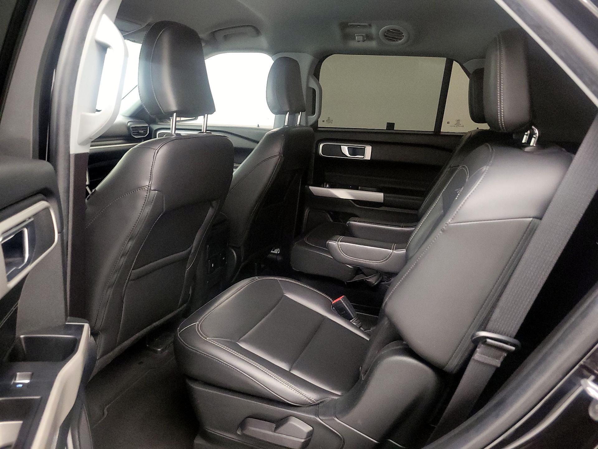 Thumbnail: 2022 Ford Explorer - 19