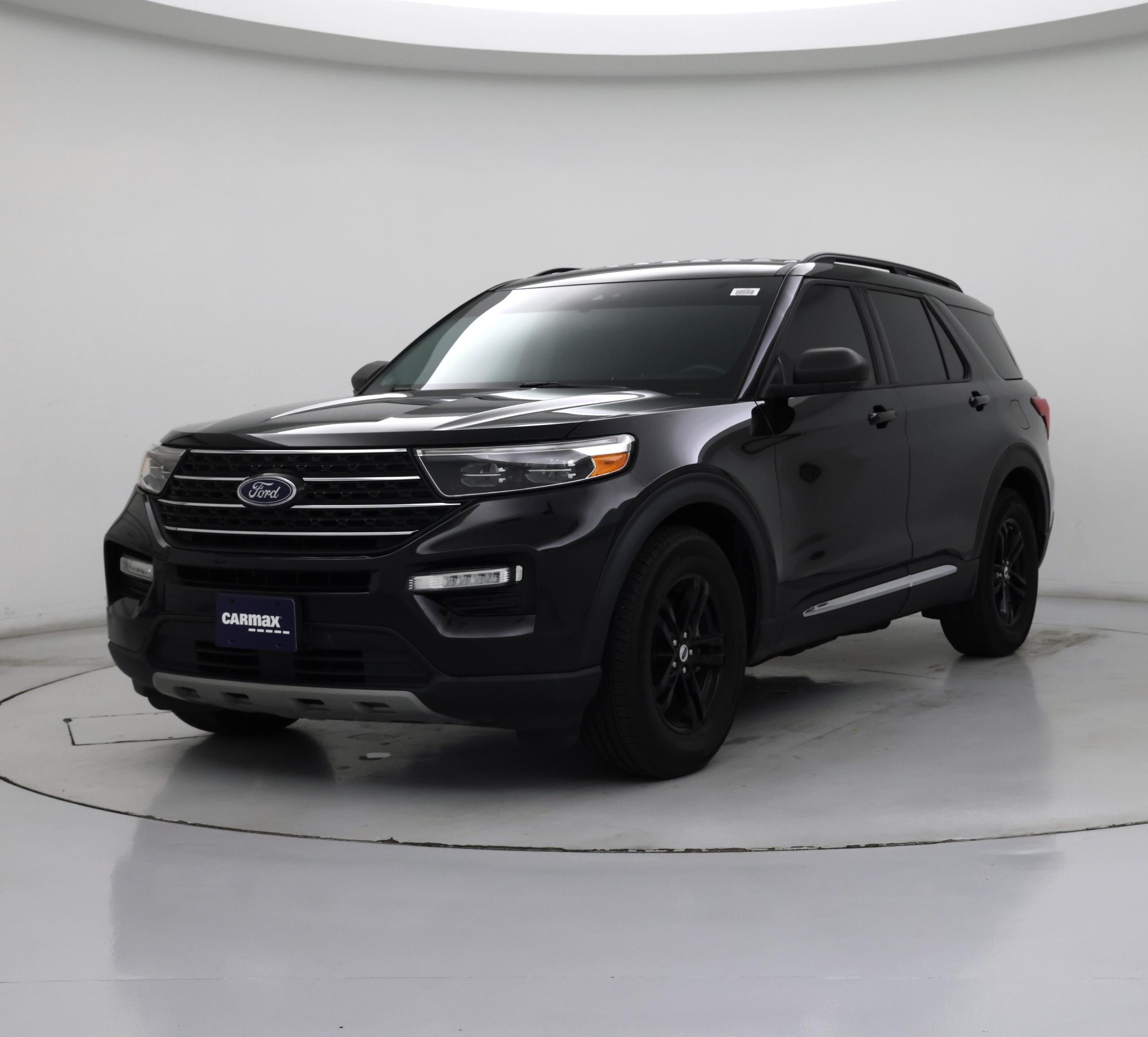 Thumbnail: 2022 Ford Explorer - 4