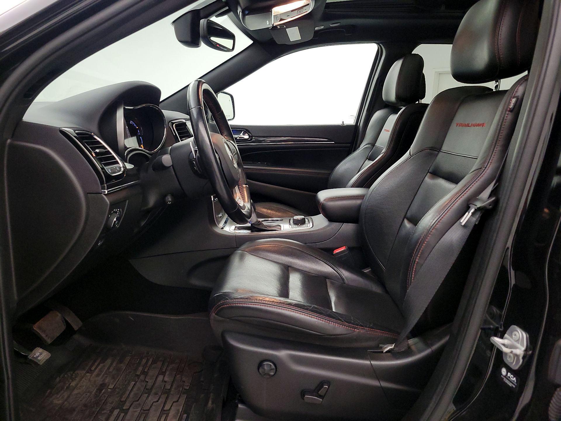 Thumbnail: 2021 Jeep Grand Cherokee - 11