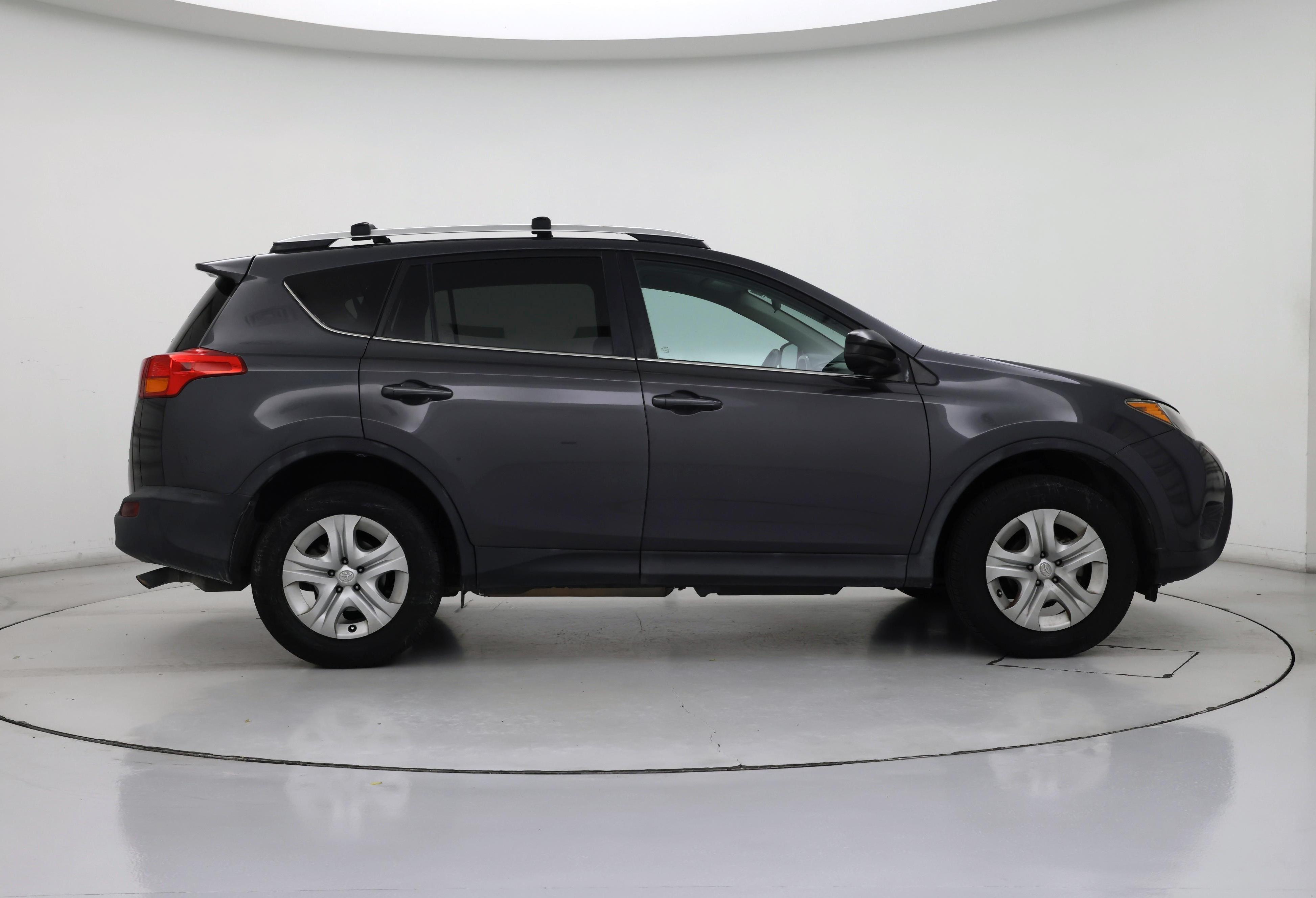 Thumbnail: 2015 Toyota RAV4 - 7