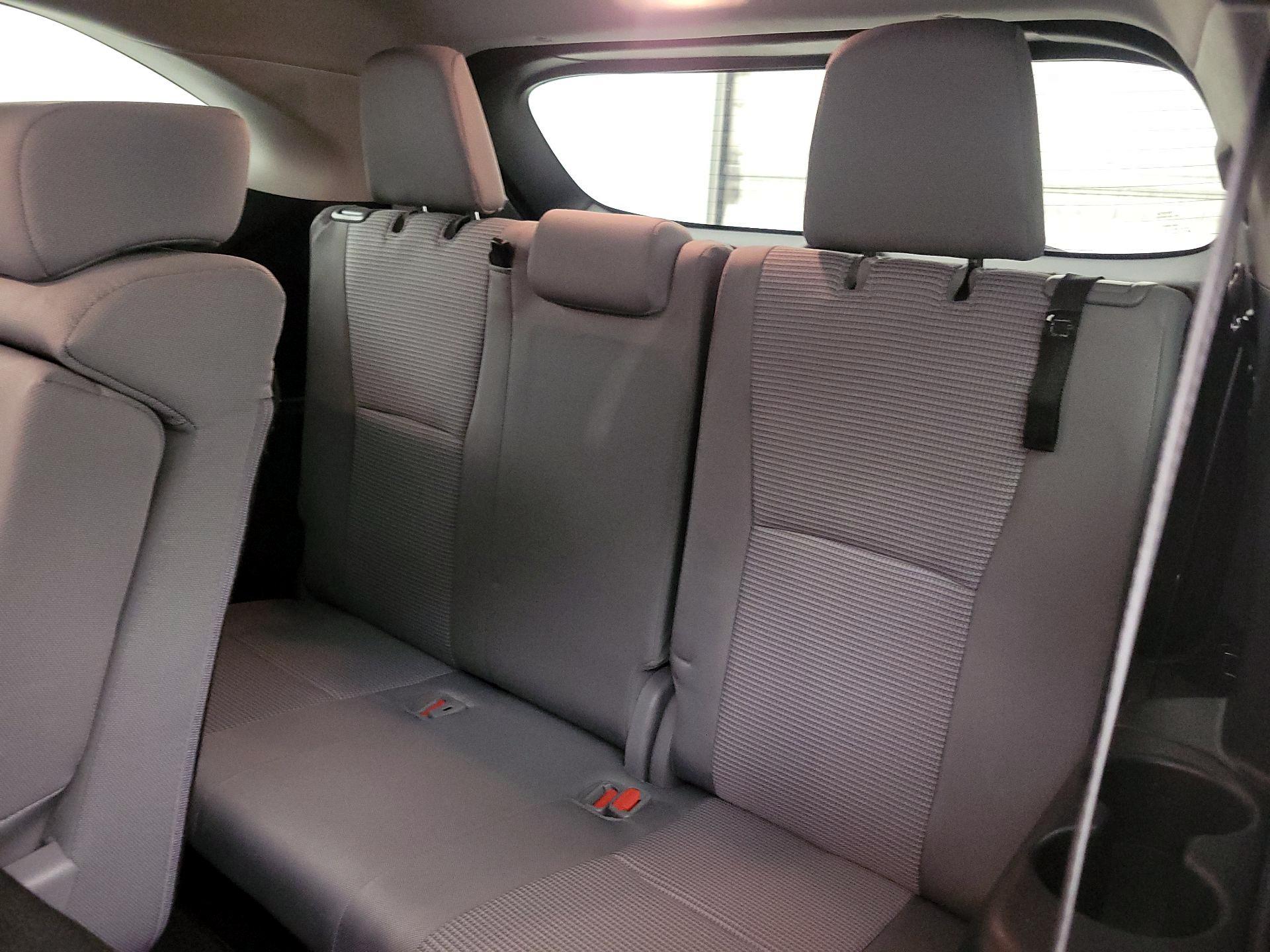 Thumbnail: 2023 Toyota Highlander - 20