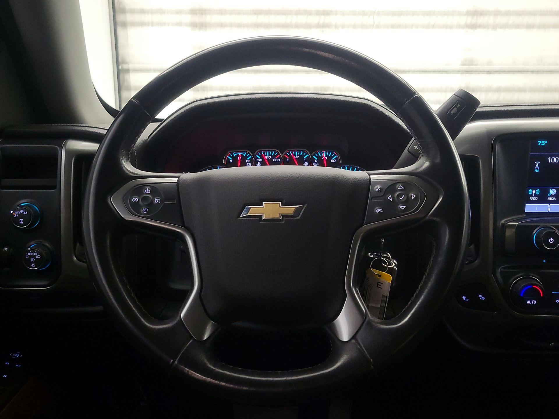 Thumbnail: 2018 Chevrolet Silverado 1500 - 10