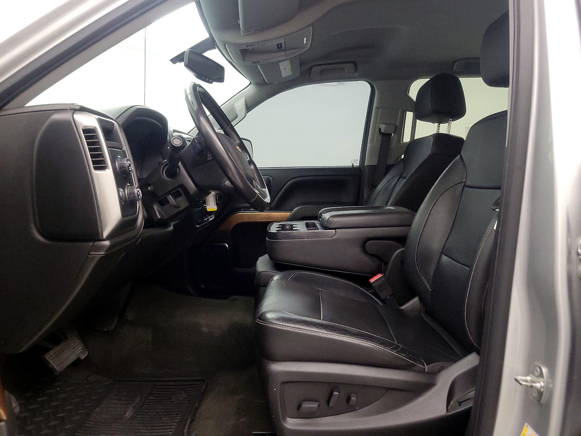 Thumbnail: 2018 Chevrolet Silverado 1500 - 11