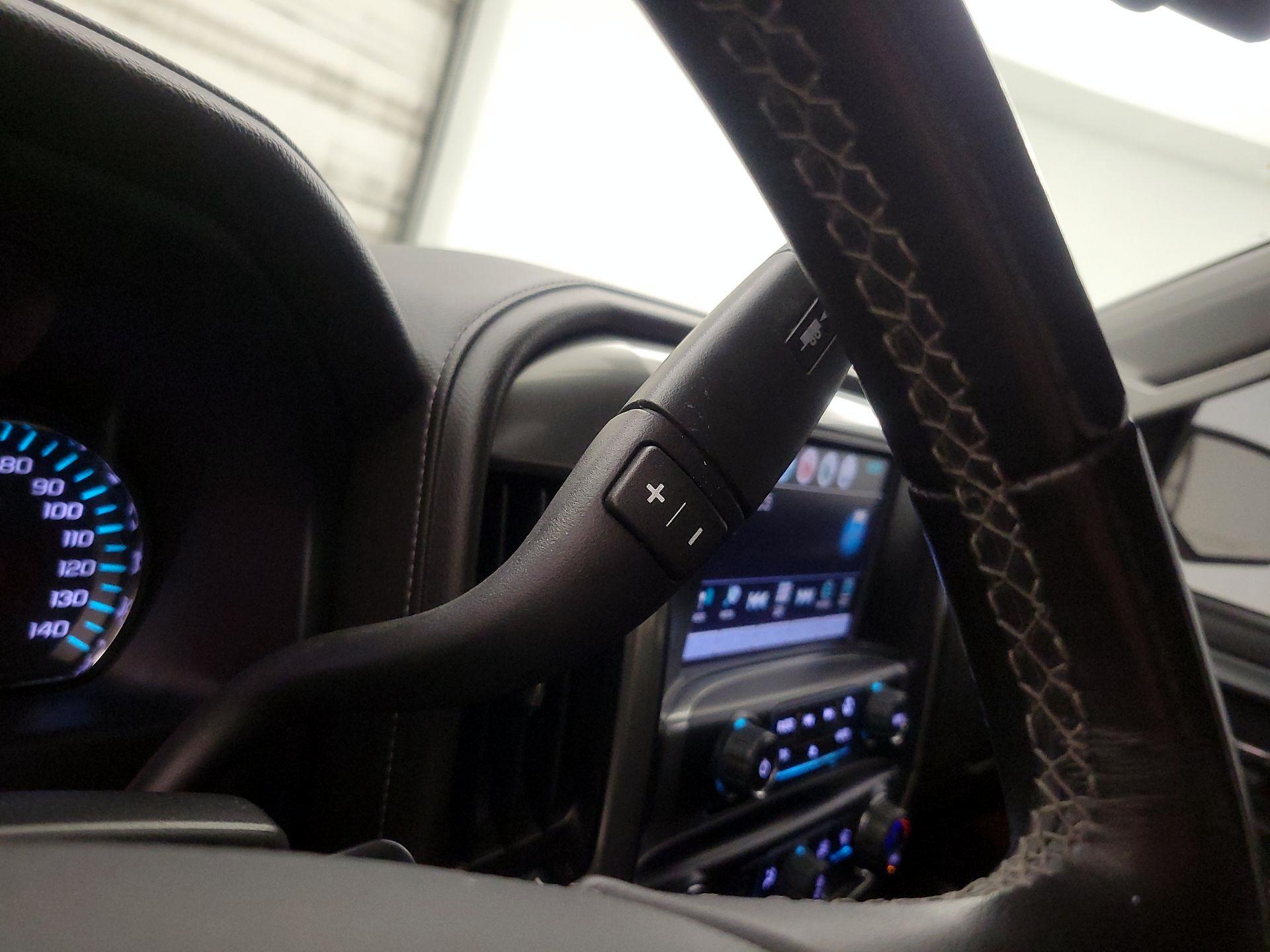 Thumbnail: 2018 Chevrolet Silverado 1500 - 17