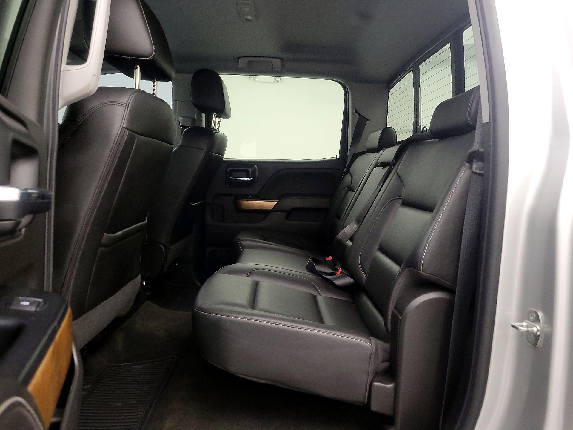 Thumbnail: 2018 Chevrolet Silverado 1500 - 19