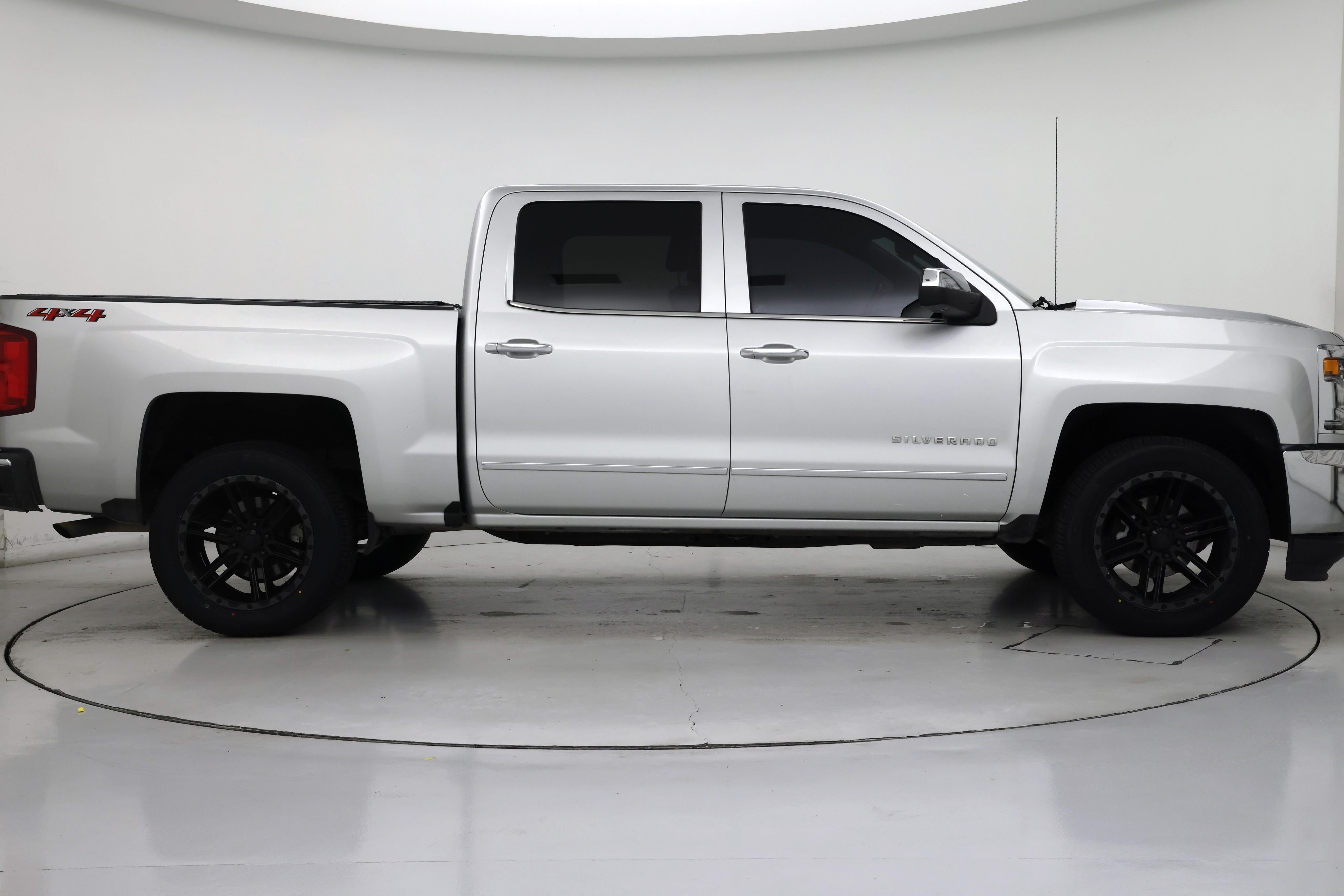 Thumbnail: 2018 Chevrolet Silverado 1500 - 7