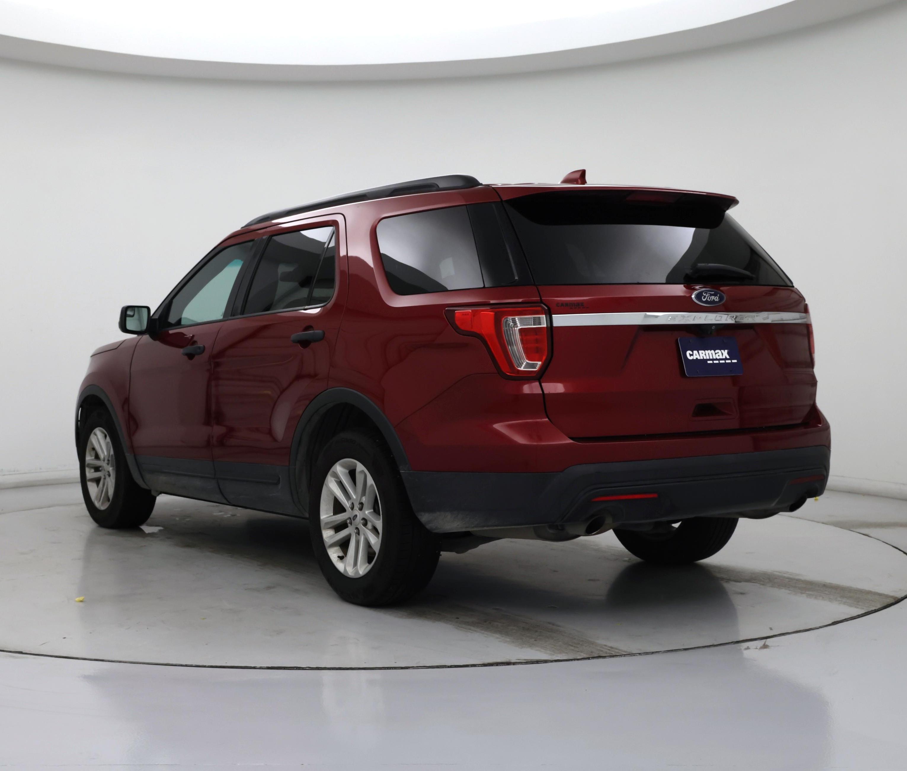 Thumbnail: 2016 Ford Explorer - 2