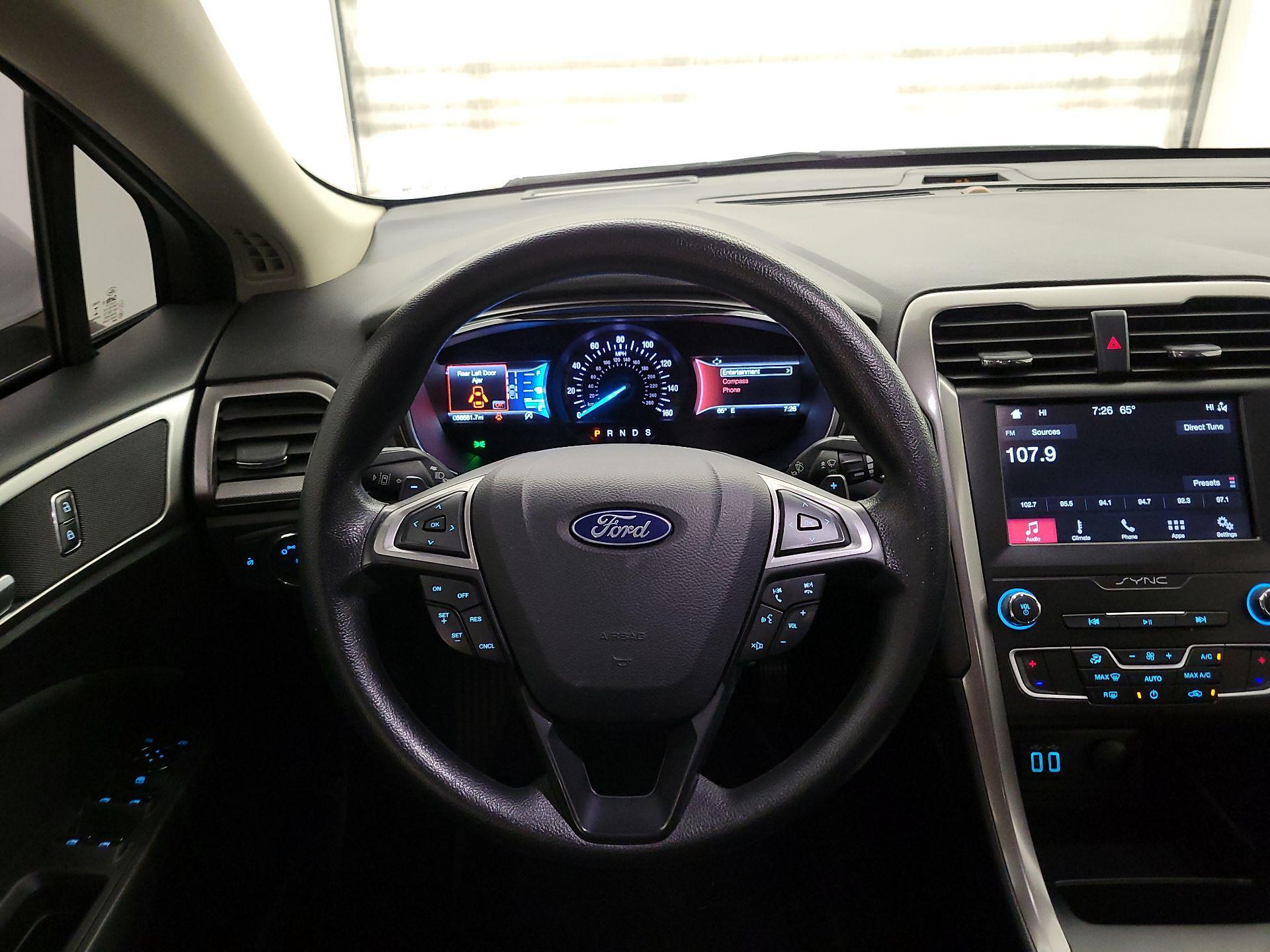 Thumbnail: 2019 Ford Fusion - 10