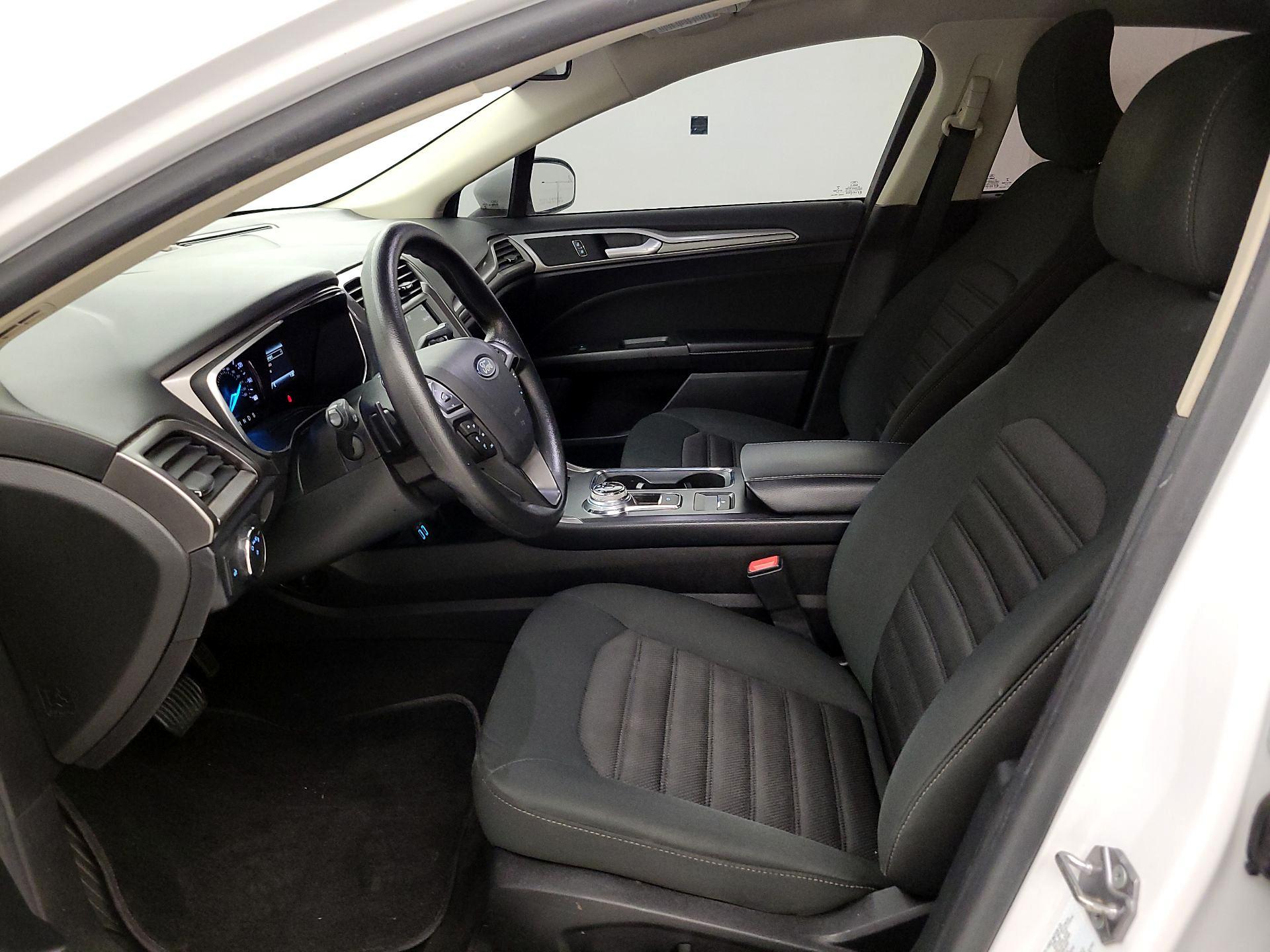 Thumbnail: 2019 Ford Fusion - 11