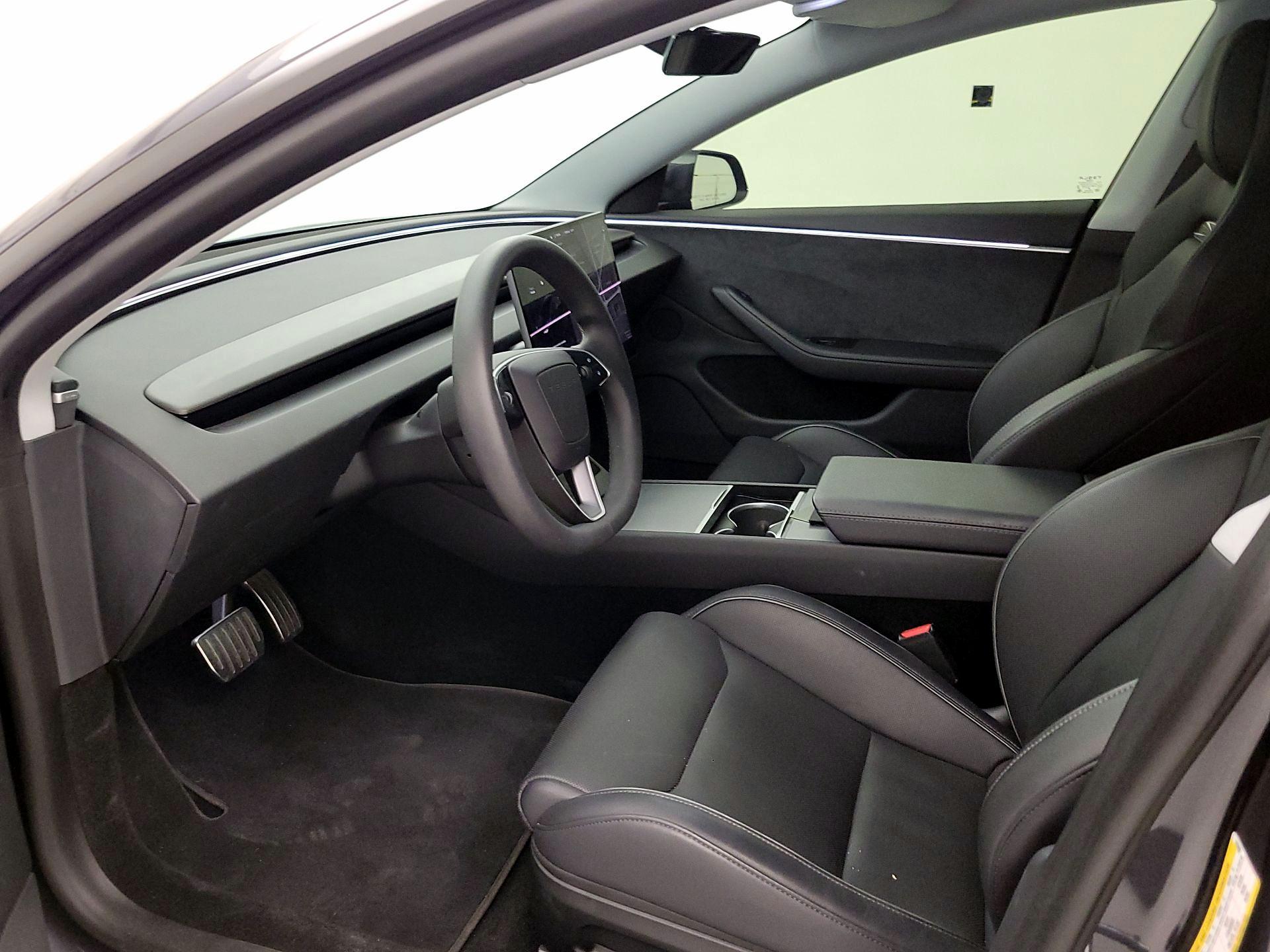 Thumbnail: 2025 Tesla Model 3 - 11