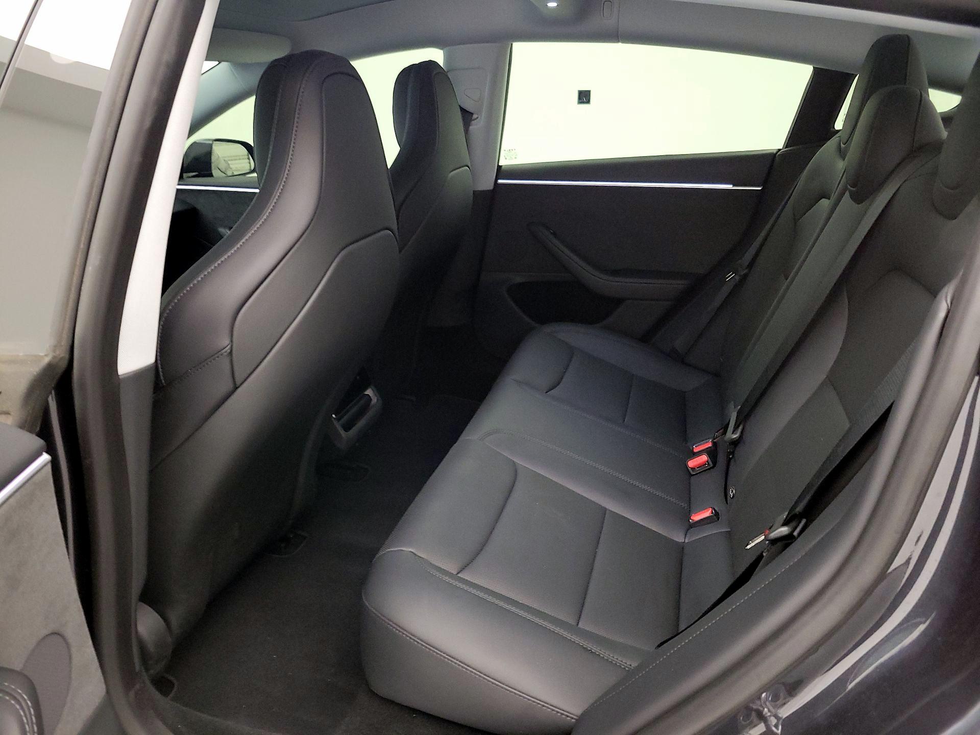 Thumbnail: 2025 Tesla Model 3 - 19