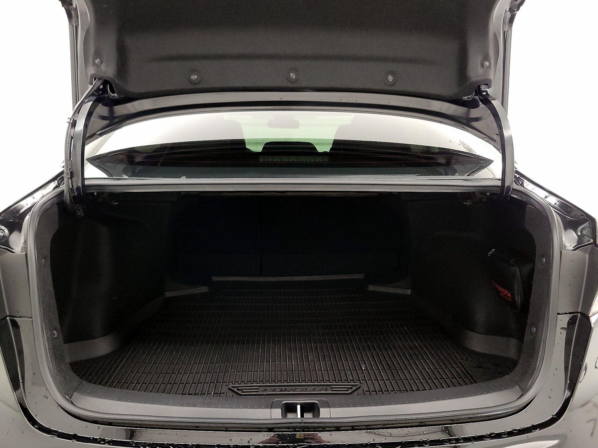 Thumbnail: 2022 Toyota Corolla - 20