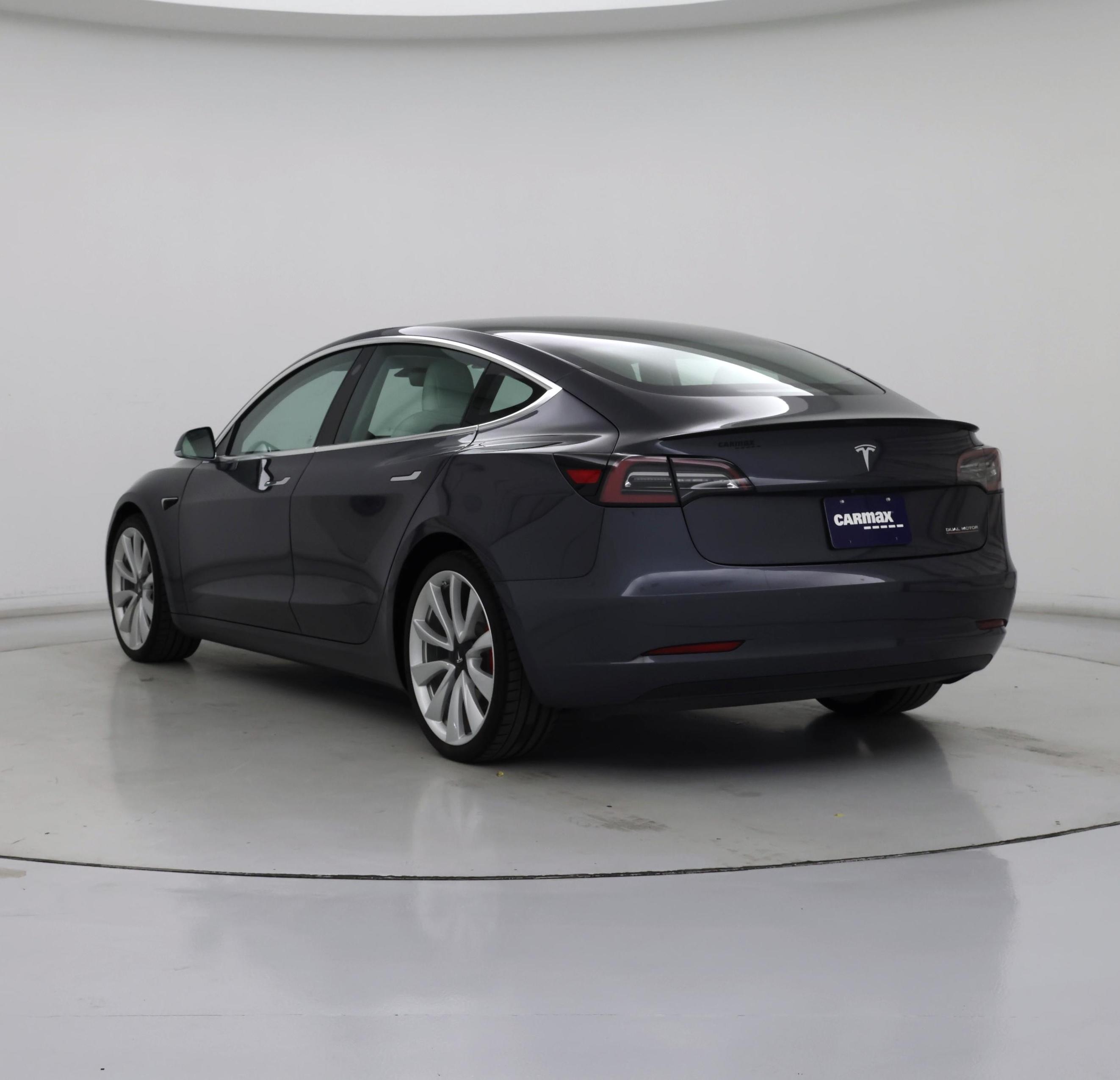 Thumbnail: 2019 Tesla Model 3 - 2