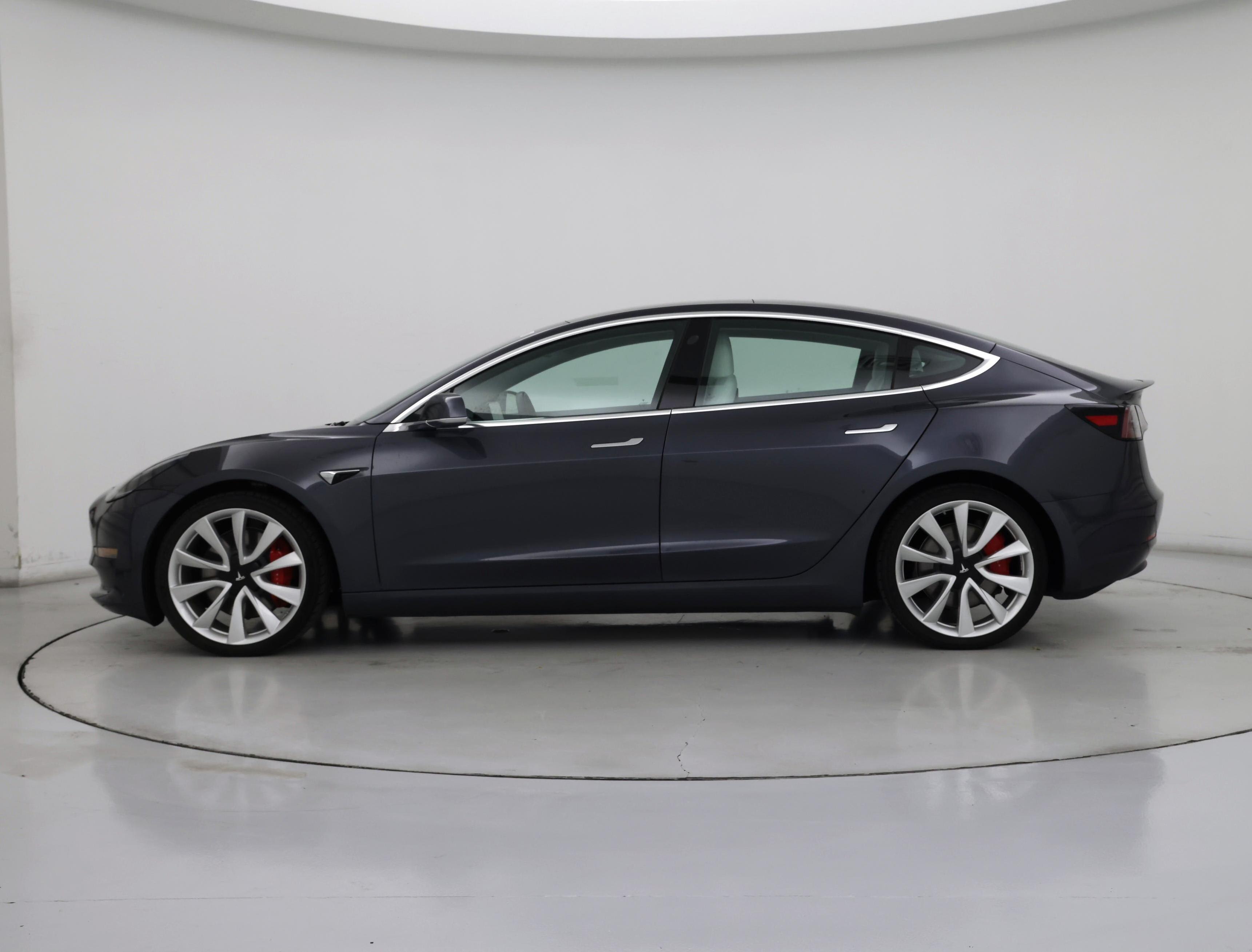 Thumbnail: 2019 Tesla Model 3 - 3