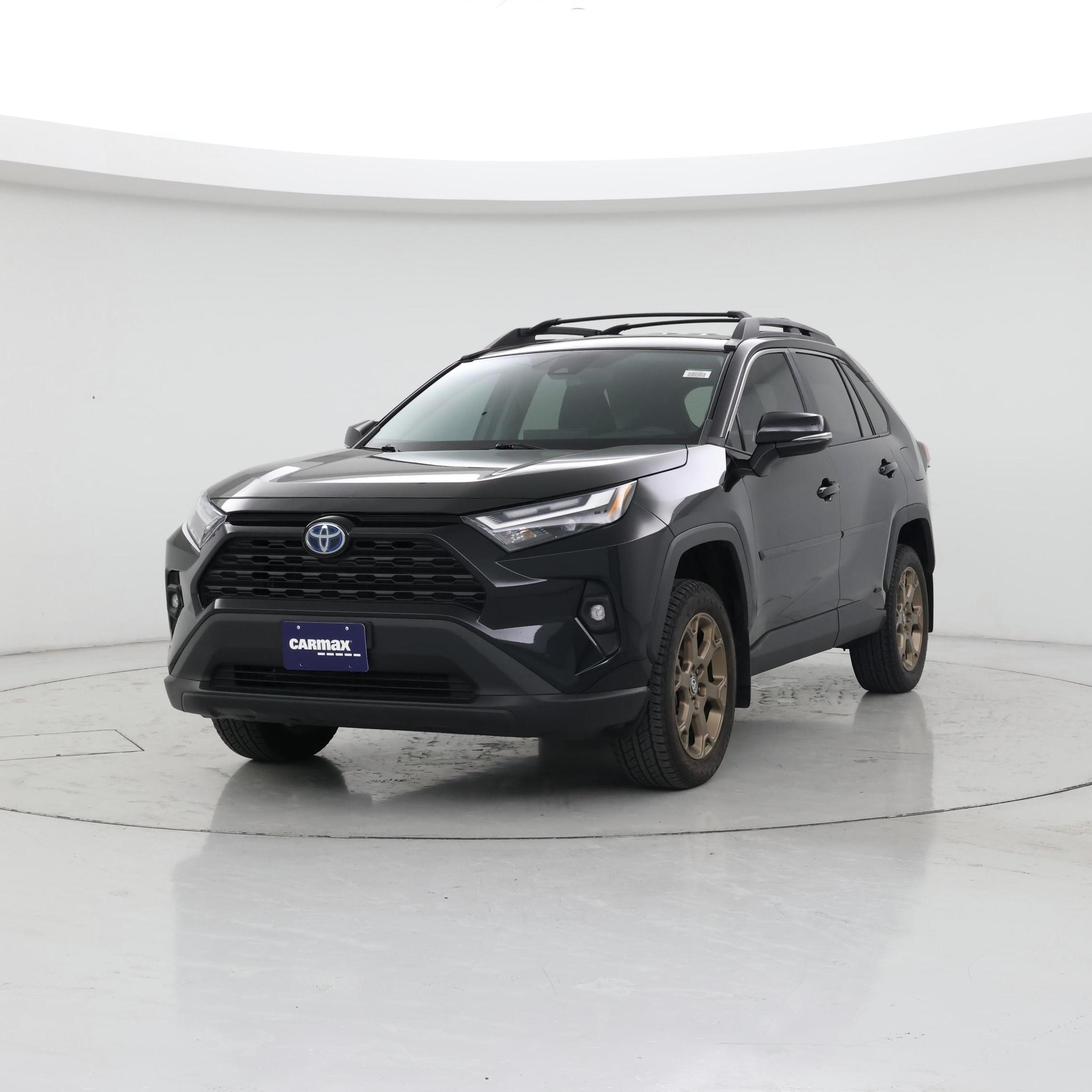 Thumbnail: 2023 Toyota RAV4 - 4