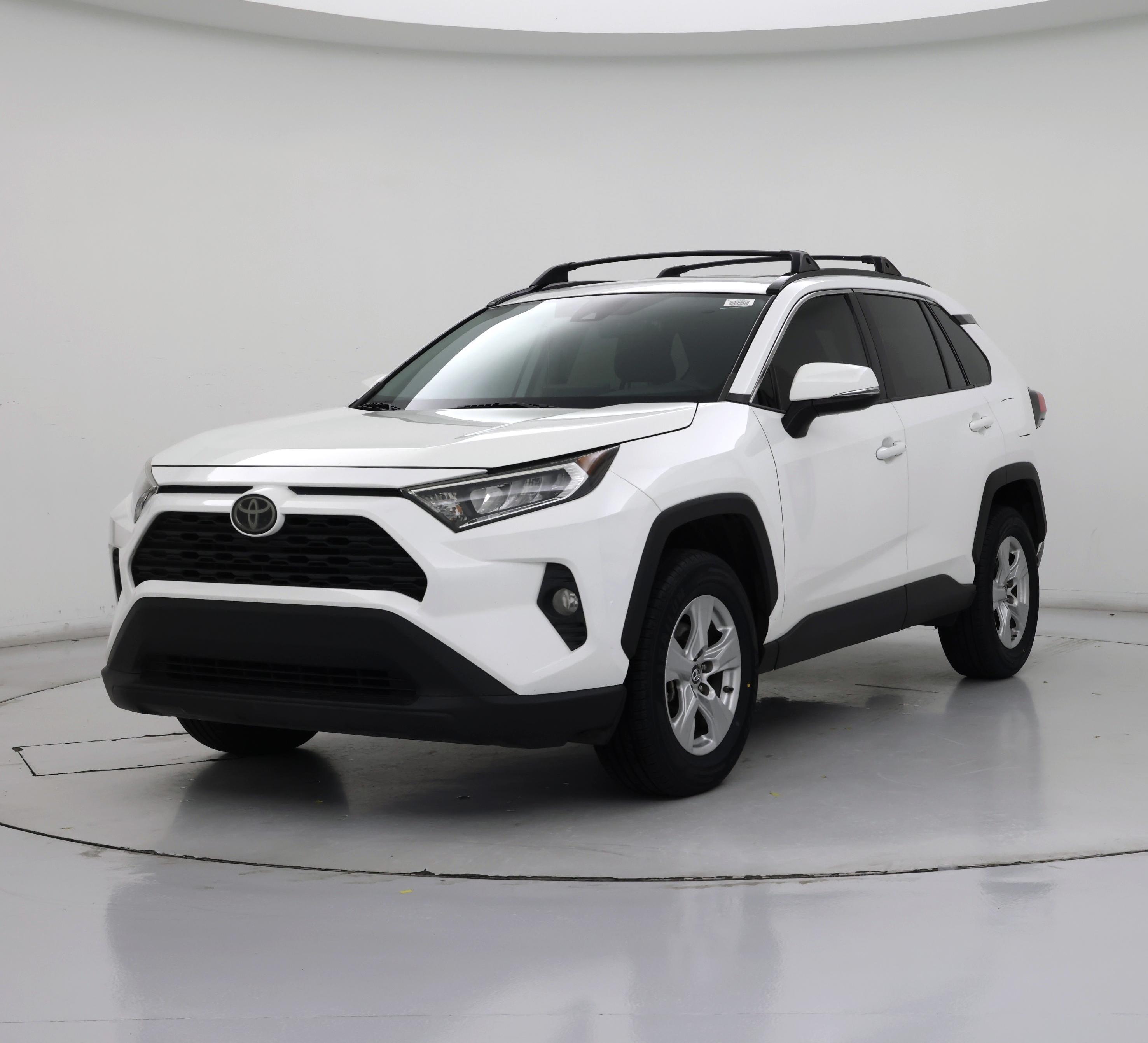 Thumbnail: 2019 Toyota RAV4 - 4