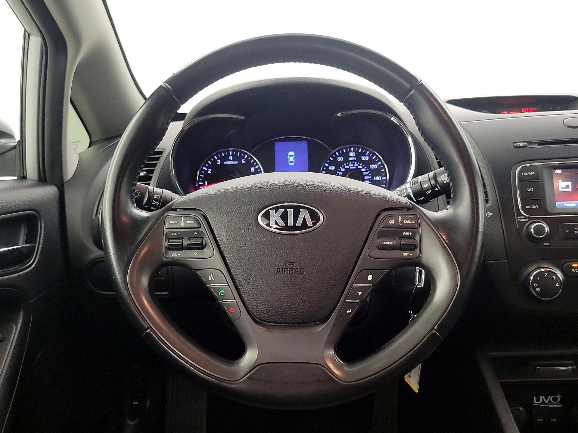 Thumbnail: 2014 Kia Forte - 10