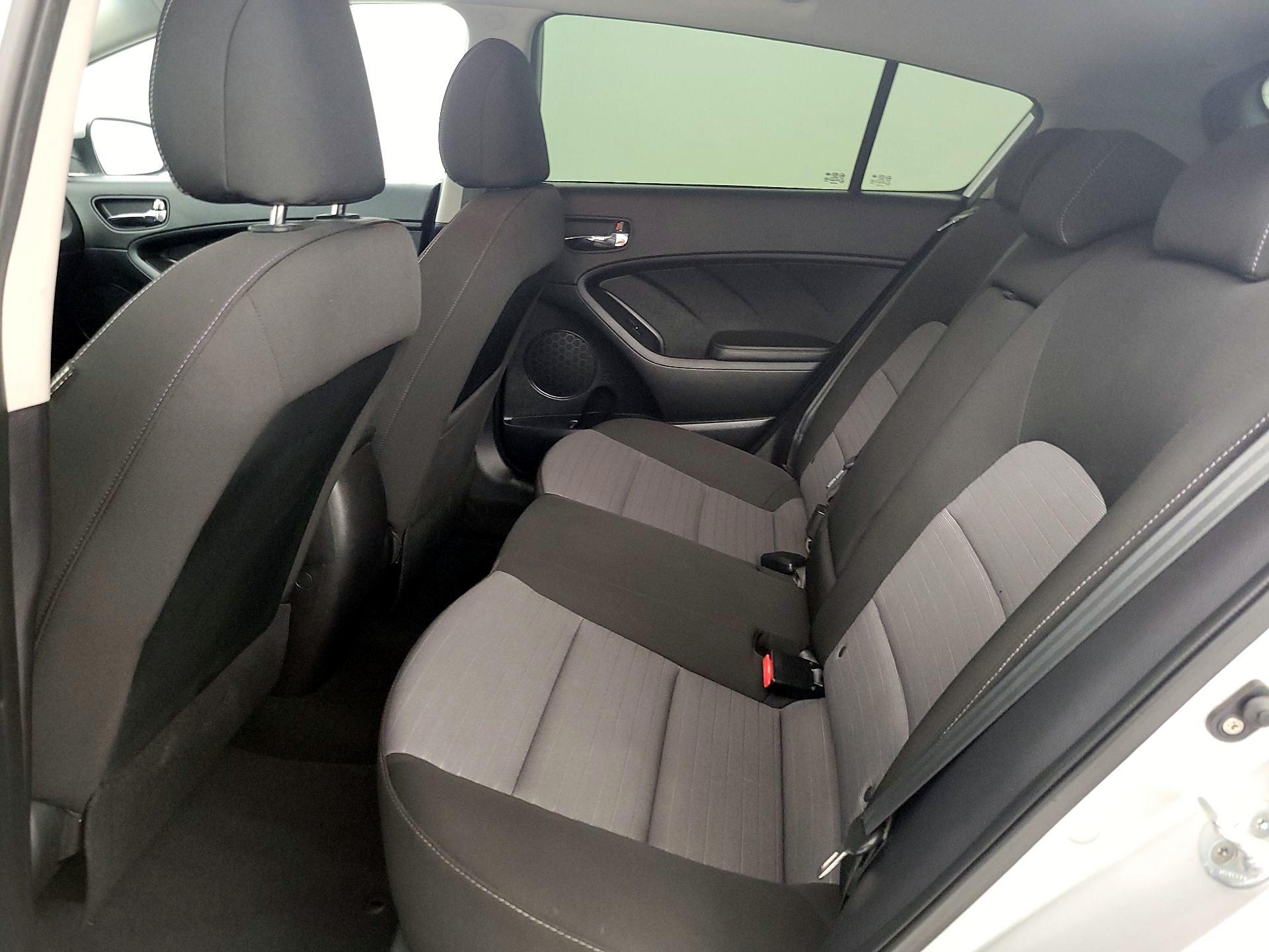 Thumbnail: 2014 Kia Forte - 19