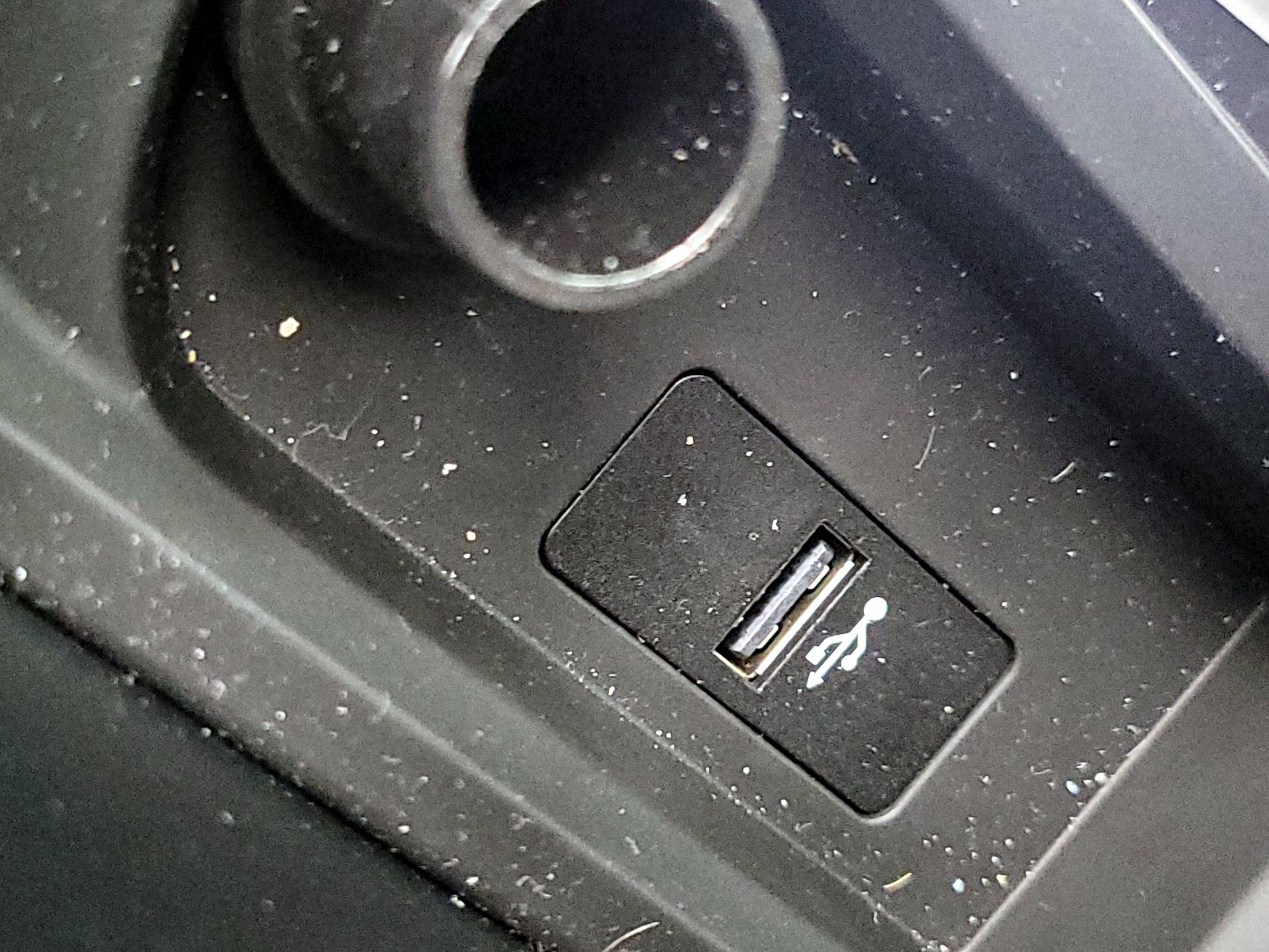 Thumbnail: 2020 BMW M2 - 19