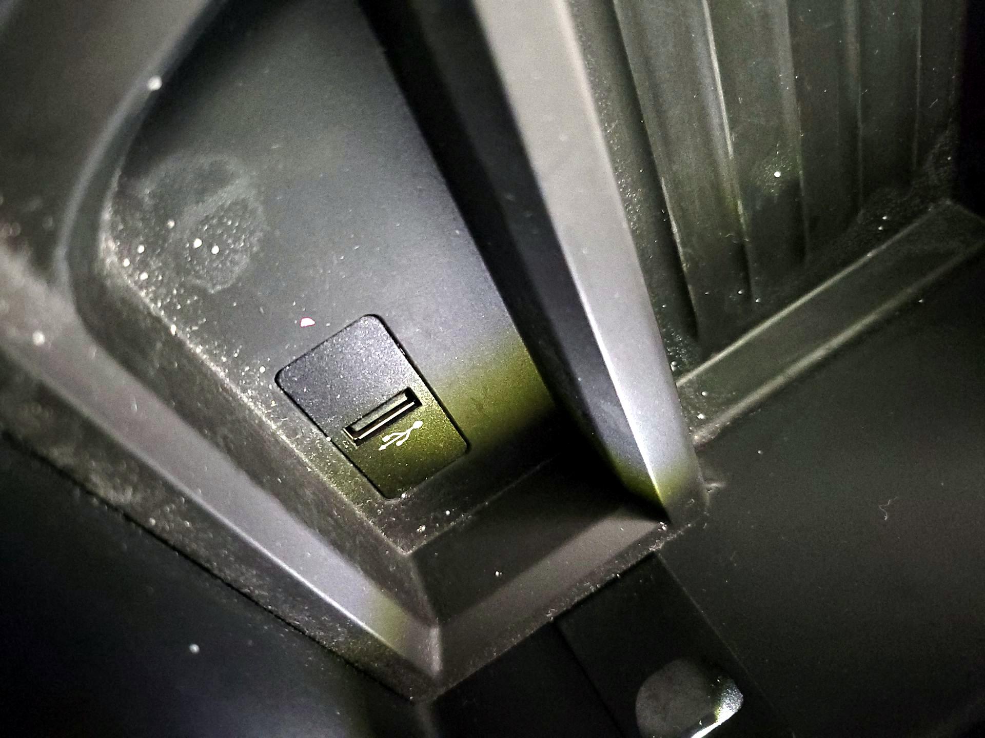 Thumbnail: 2018 BMW 3 Series - 18