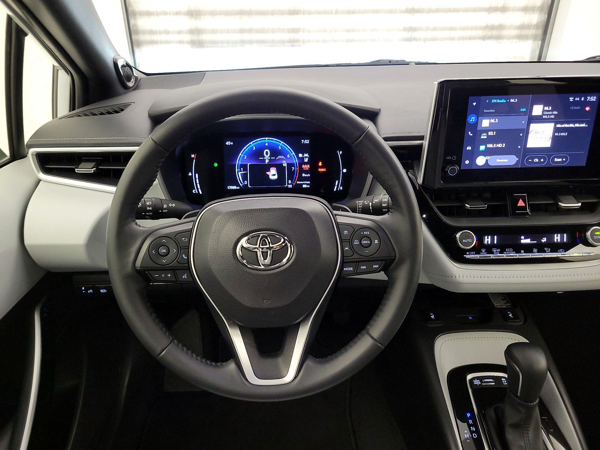 Thumbnail: 2024 Toyota Corolla - 10