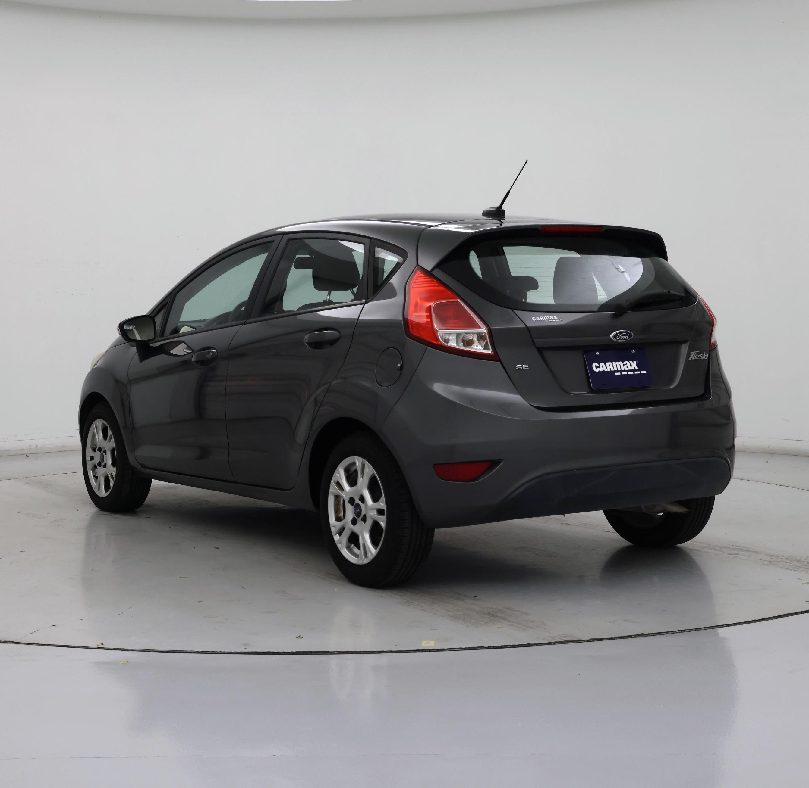 Thumbnail: 2016 Ford Fiesta - 2