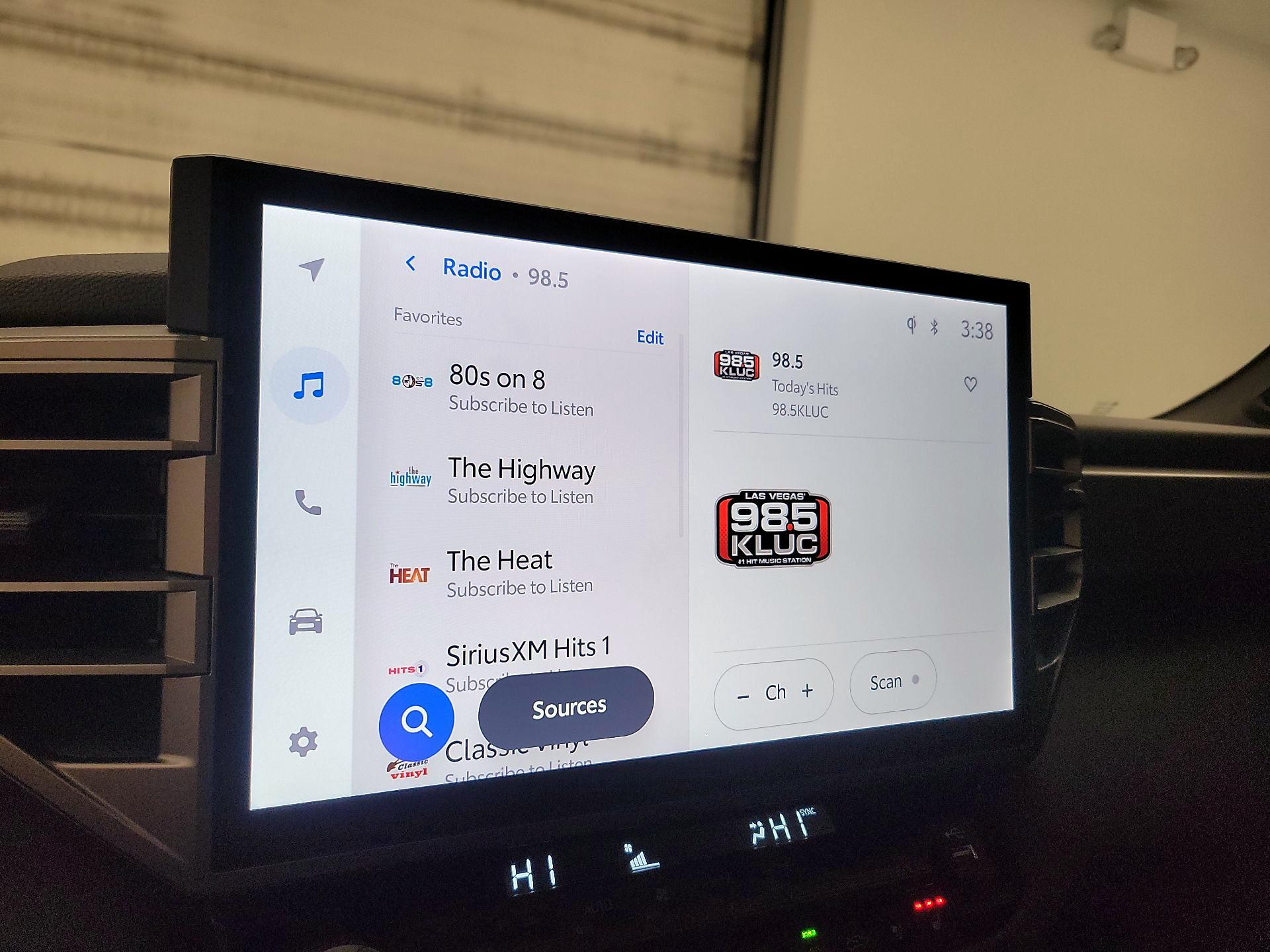 Thumbnail: 2025 Toyota Tundra - 15