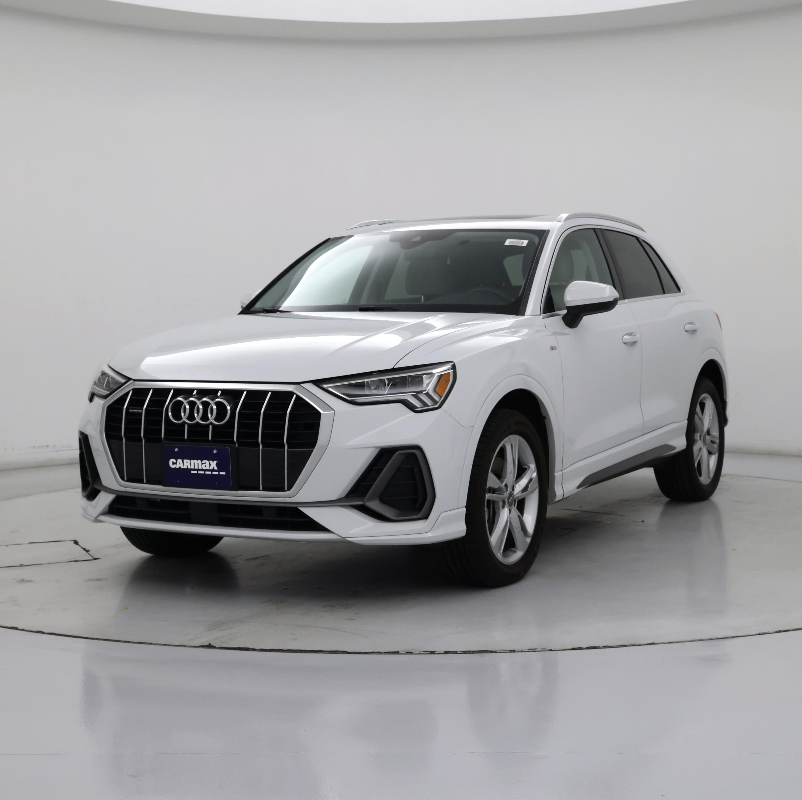 Thumbnail: 2019 Audi Q3 - 4