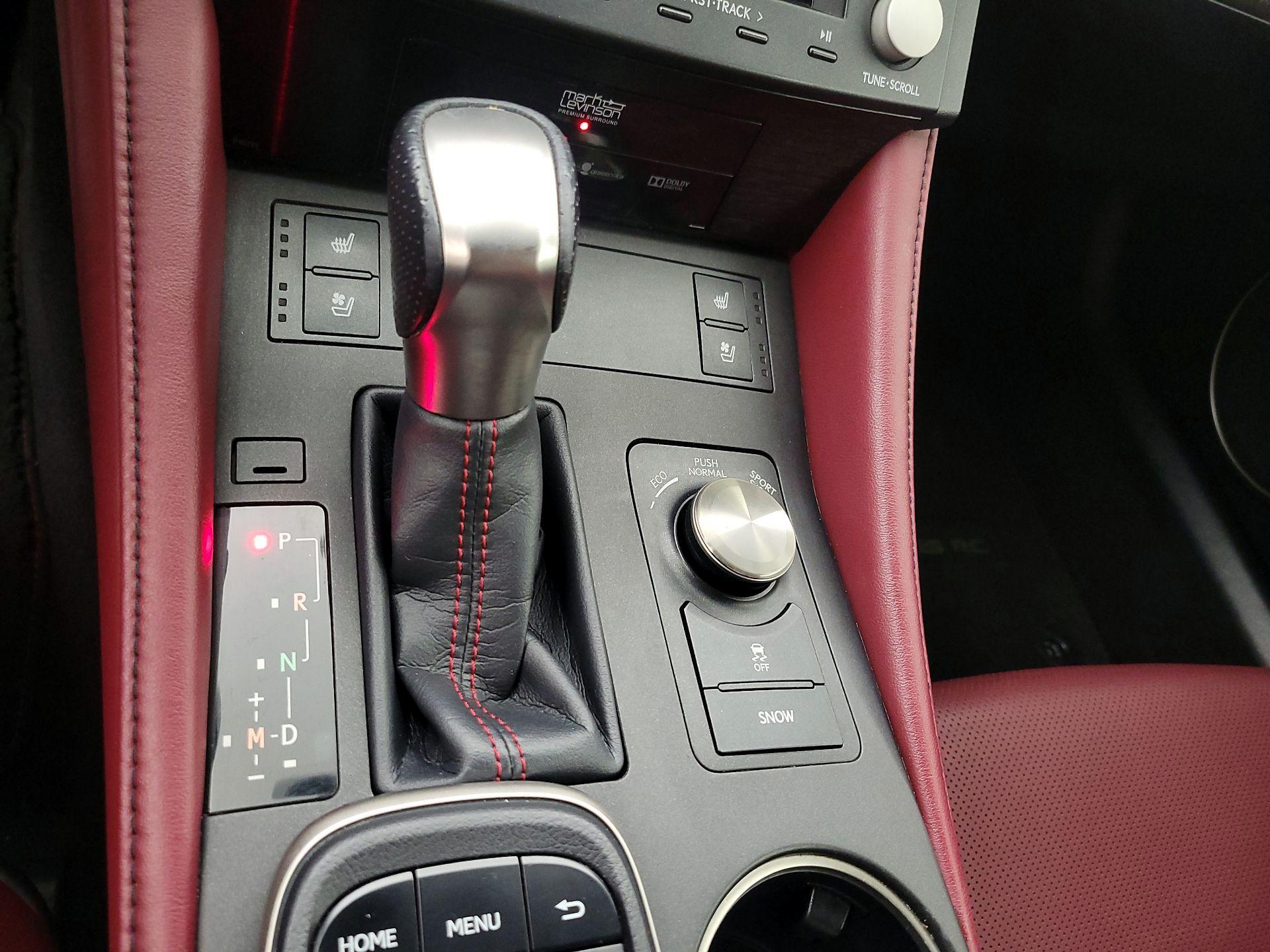 Thumbnail: 2017 Lexus RC - 18