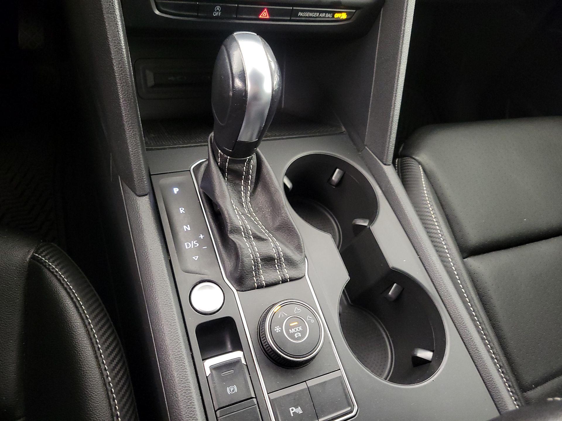 Thumbnail: 2021 Volkswagen Atlas - 17