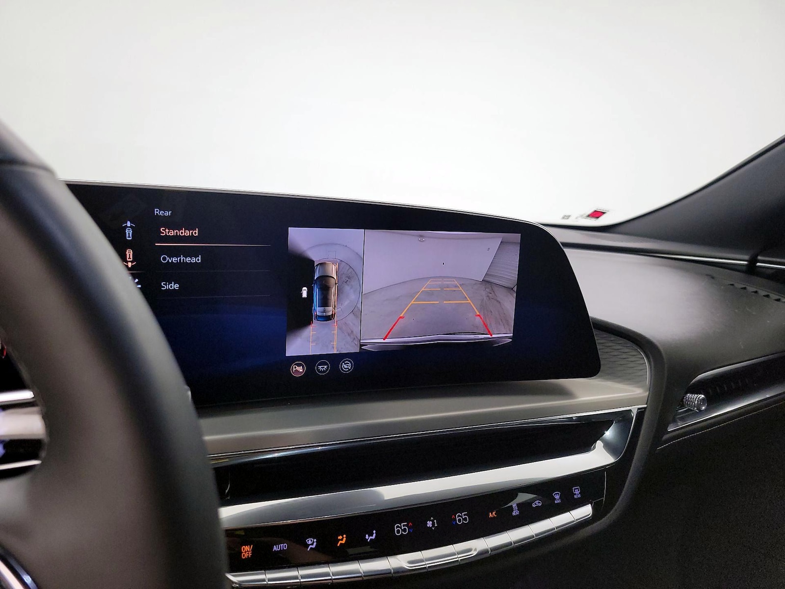 2024 Cadillac LYRIQ Luxury 1 - Photo 16