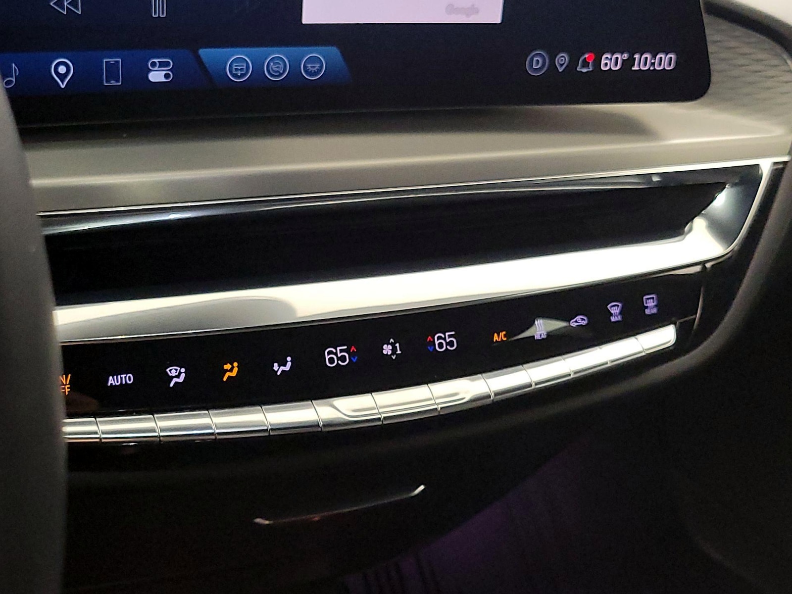 2024 Cadillac LYRIQ Luxury 1 - Photo 18
