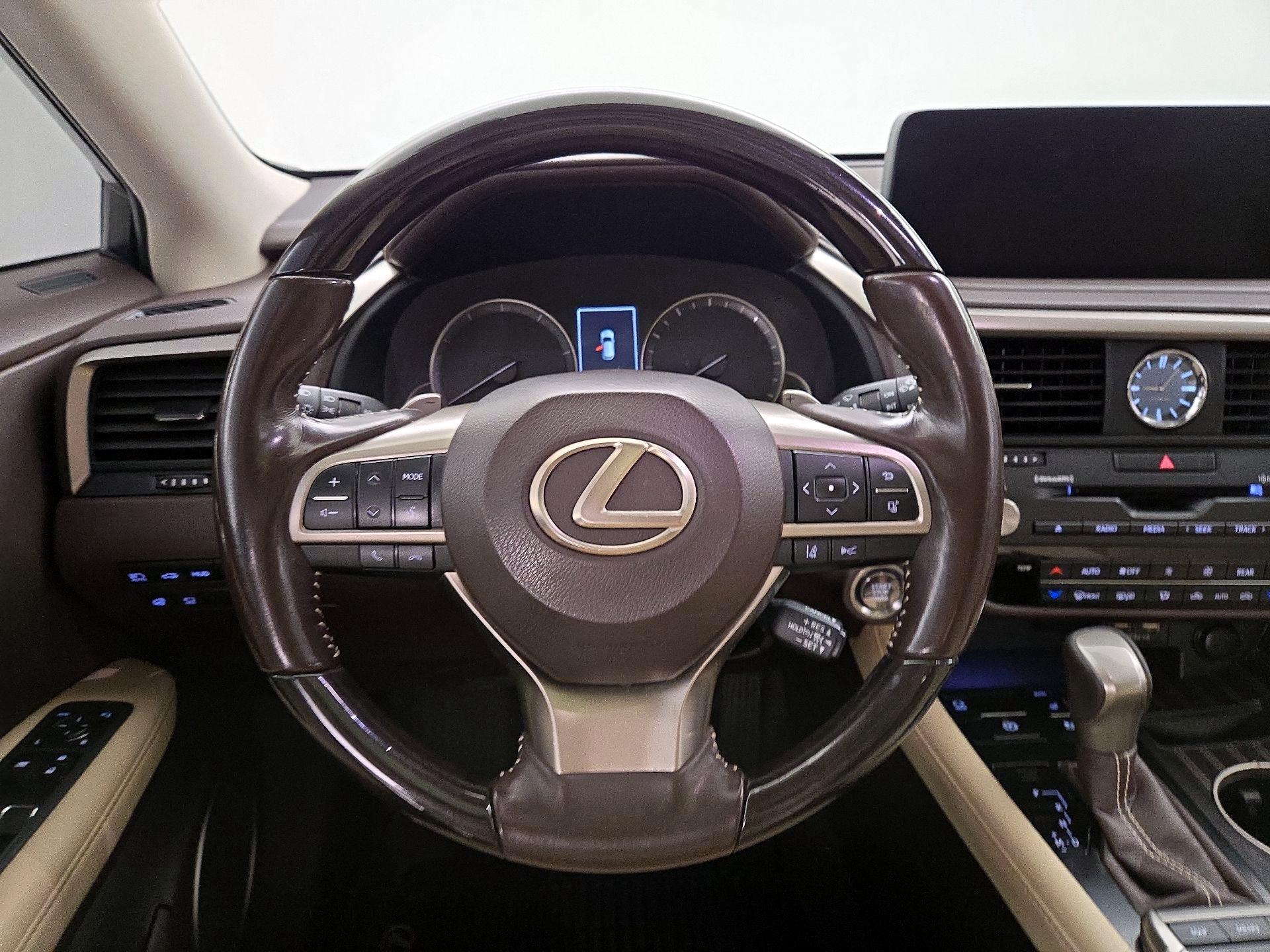 Thumbnail: 2020 Lexus RX - 10