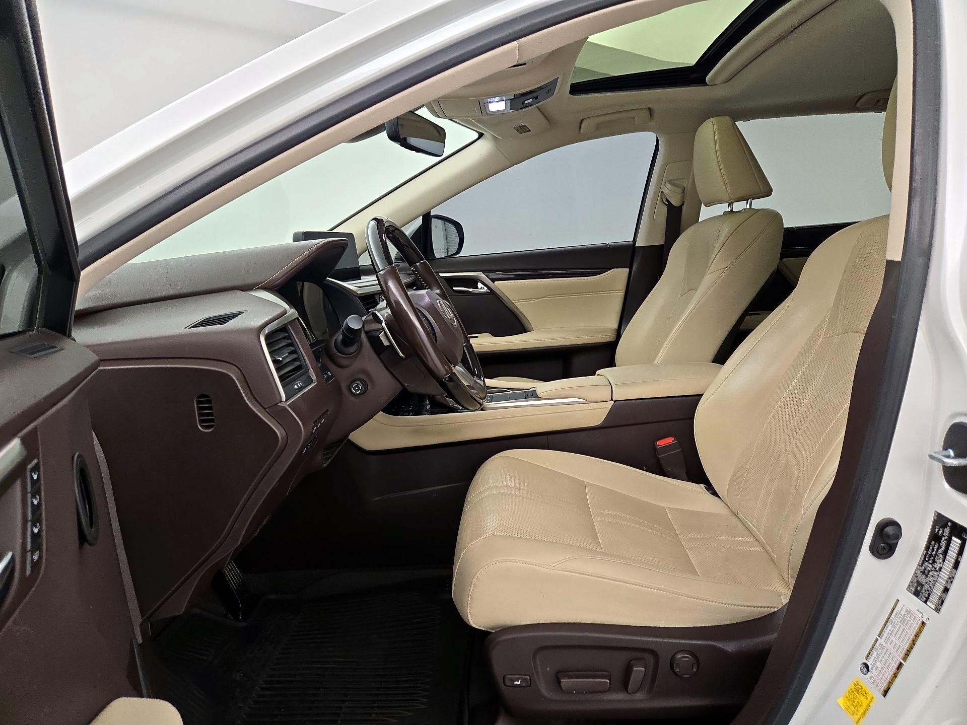 Thumbnail: 2020 Lexus RX - 11