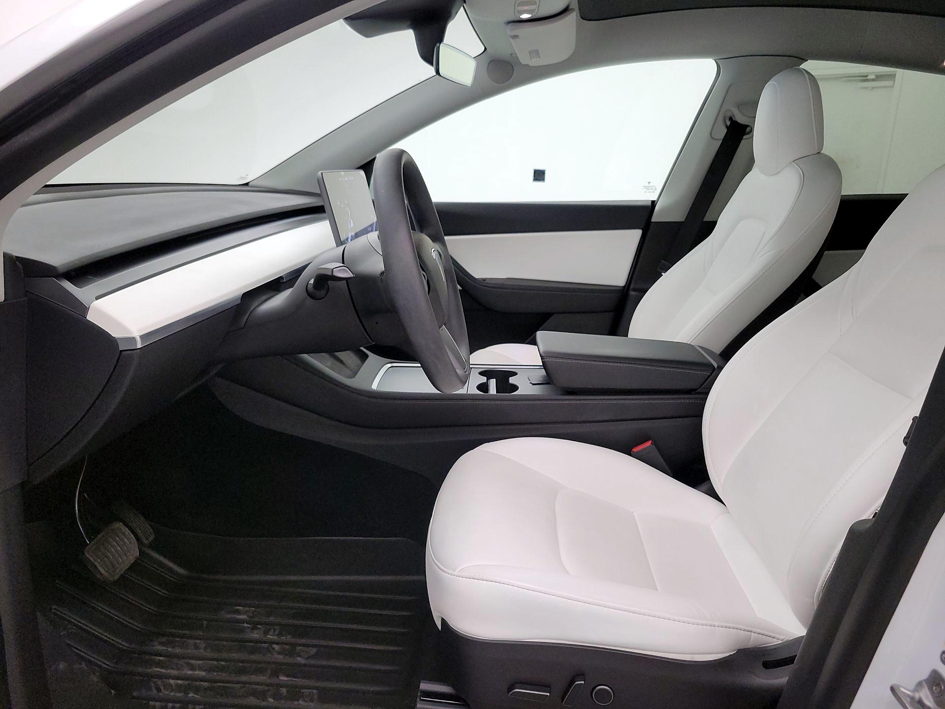 Thumbnail: 2022 Tesla Model Y - 11