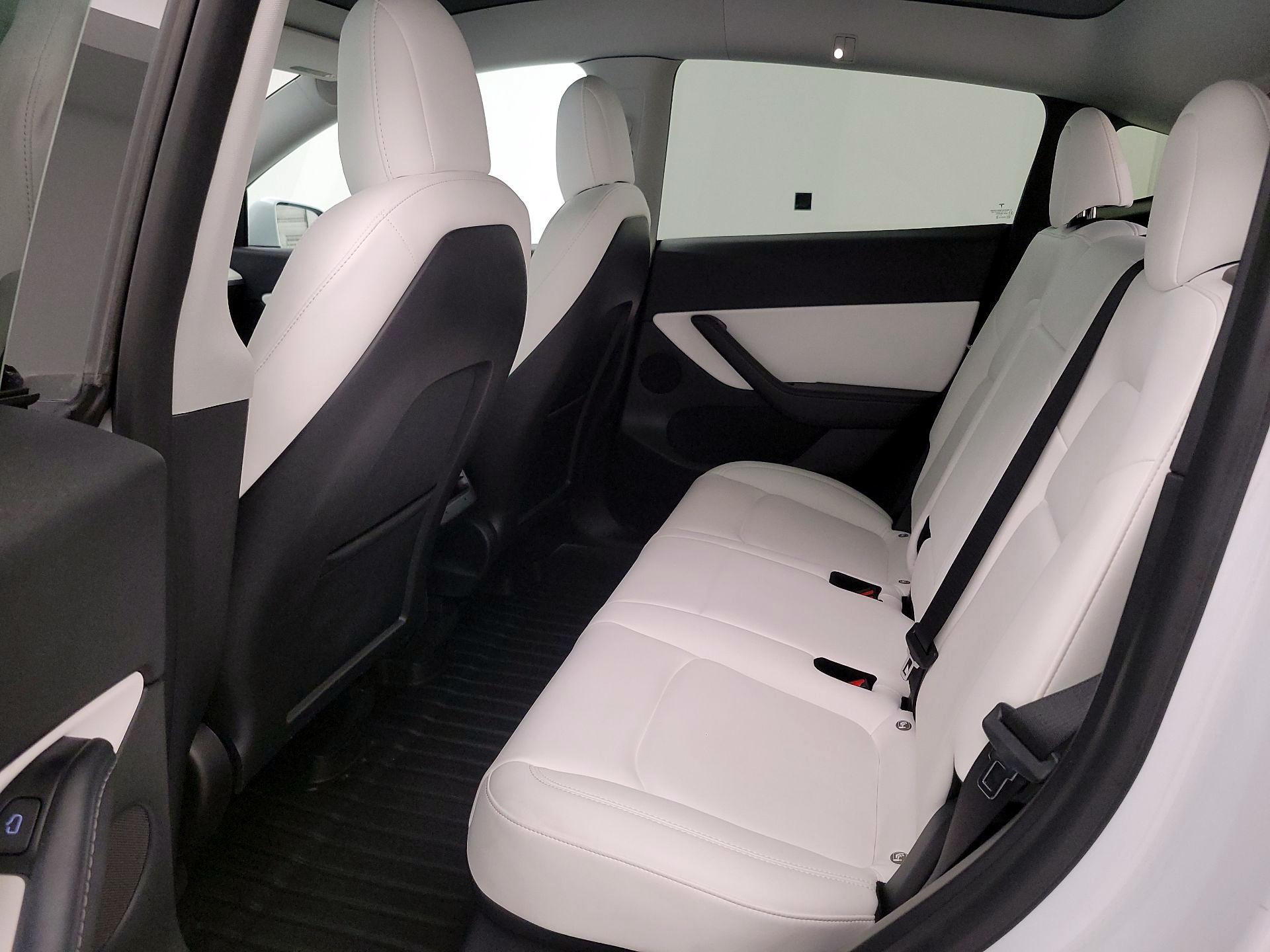 Thumbnail: 2022 Tesla Model Y - 19