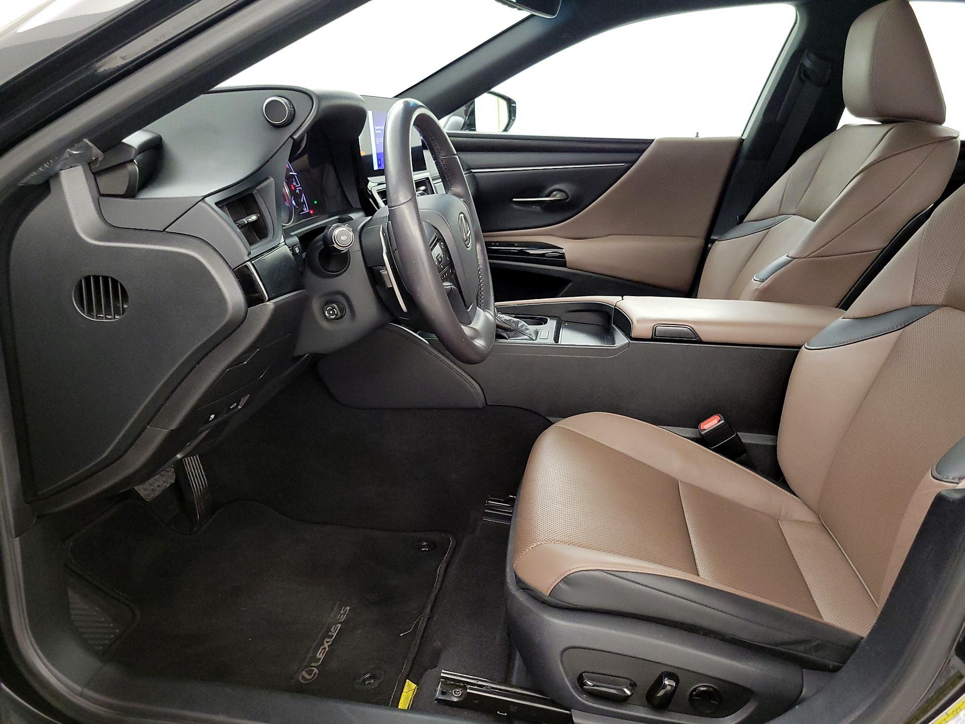 Thumbnail: 2023 Lexus ES - 11